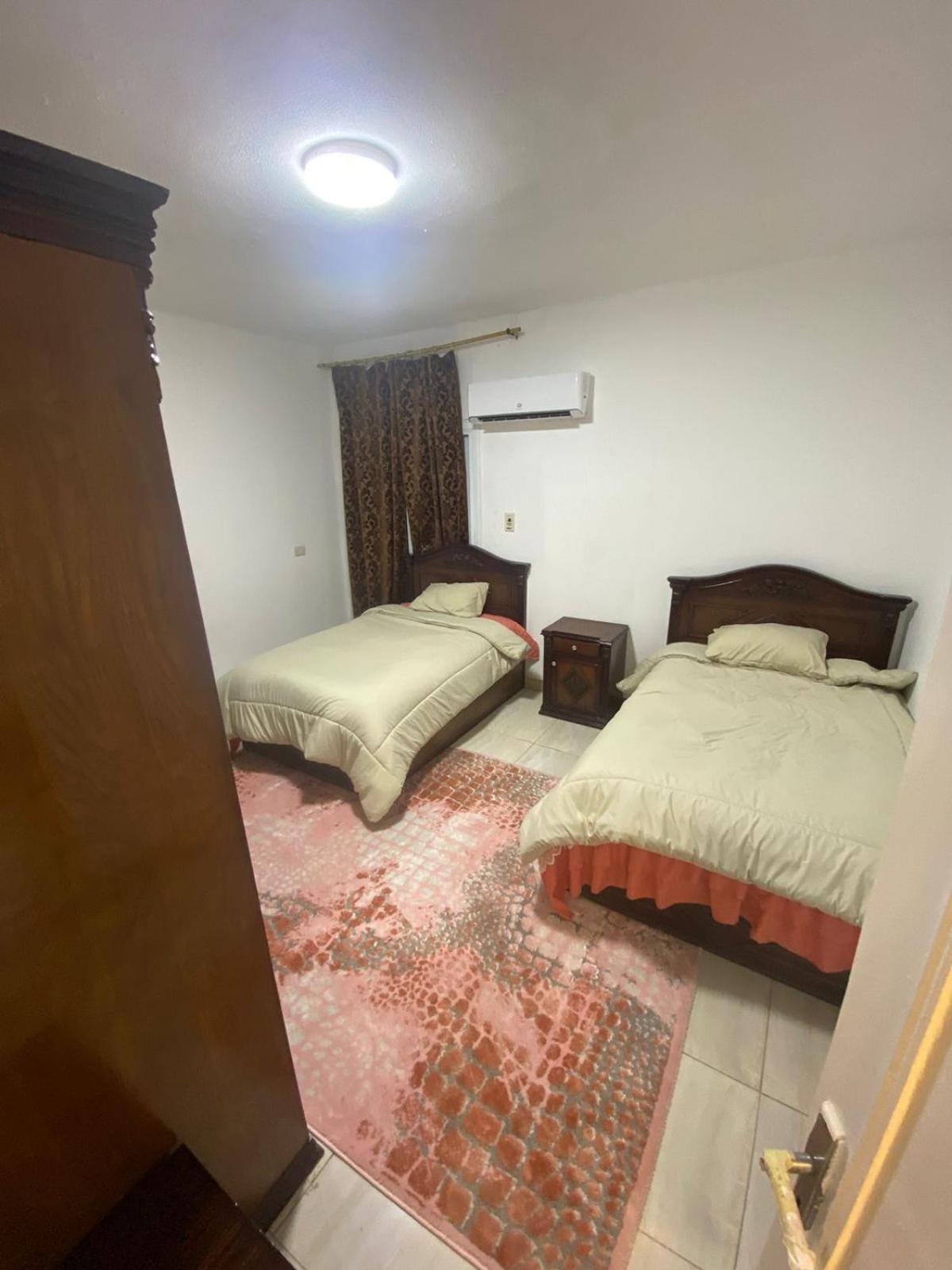 3 bed rooms apartment in Elmohandesen