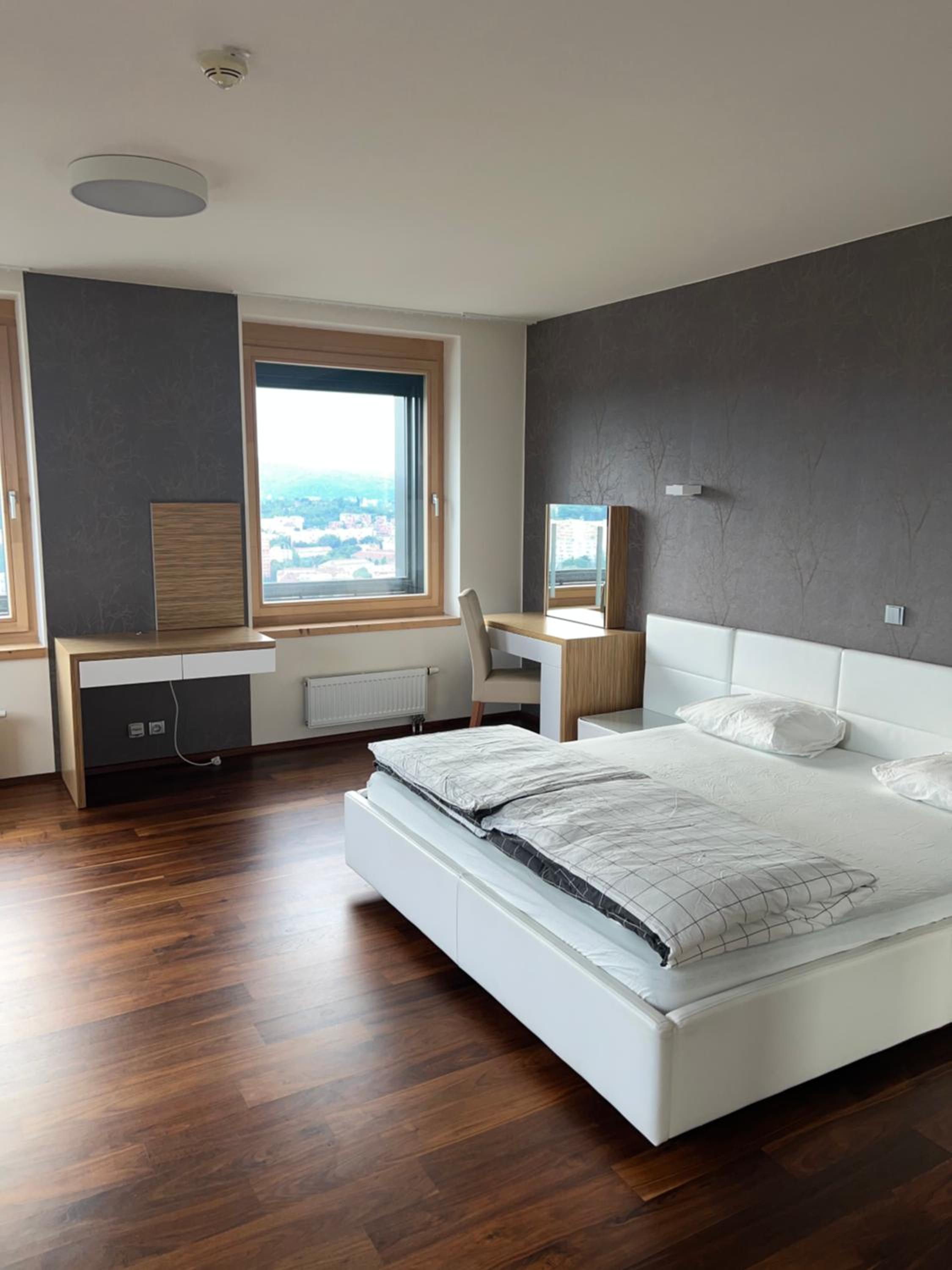 AZ Tower Apartment