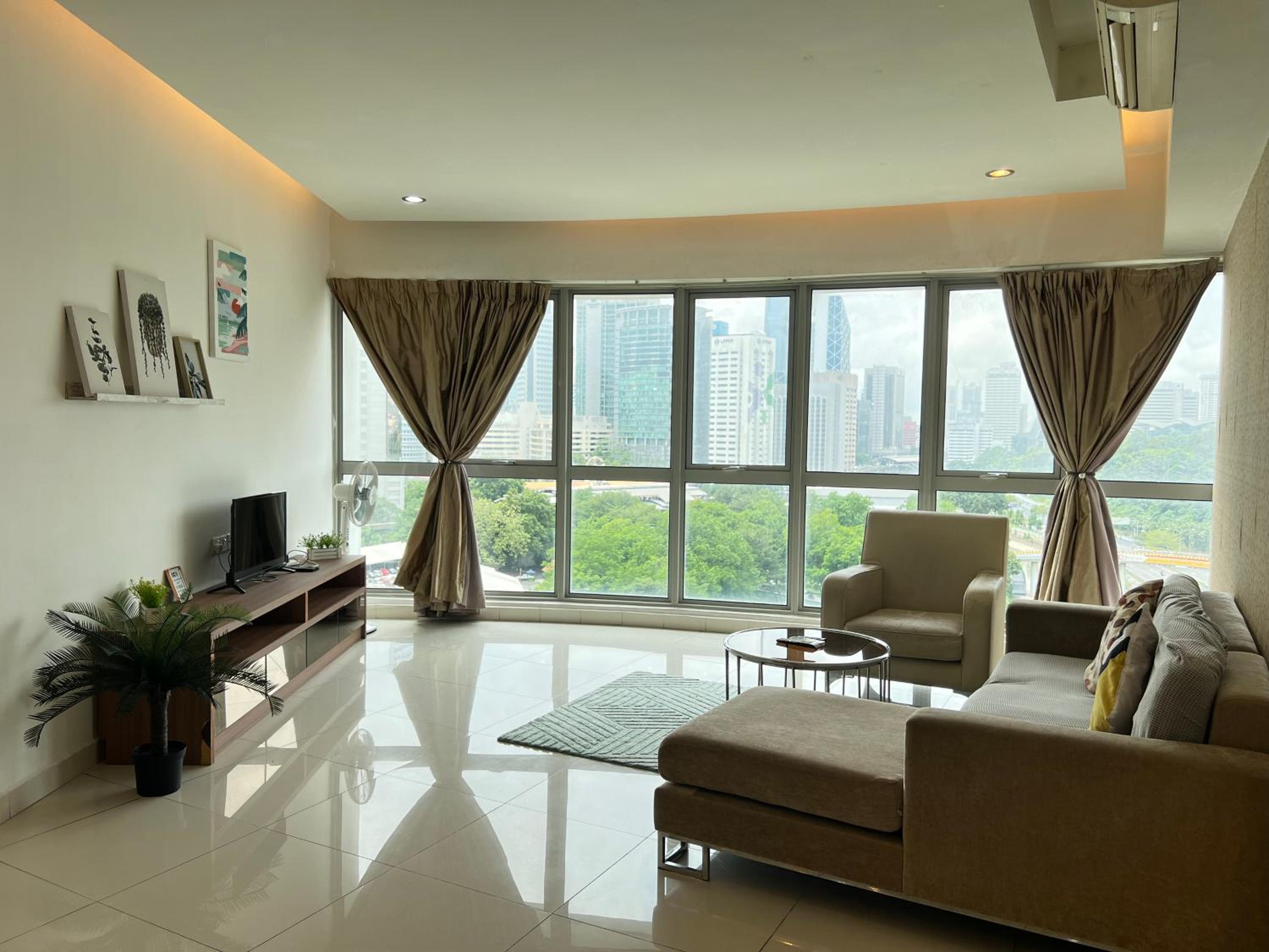 Regalia Service suites BY Fortune
