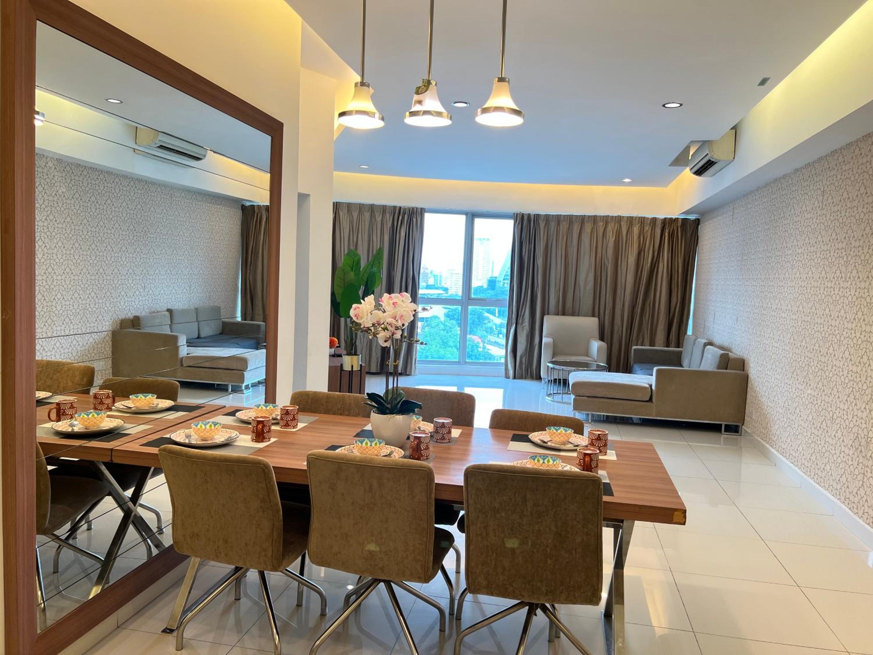 Regalia Service suites BY Fortune