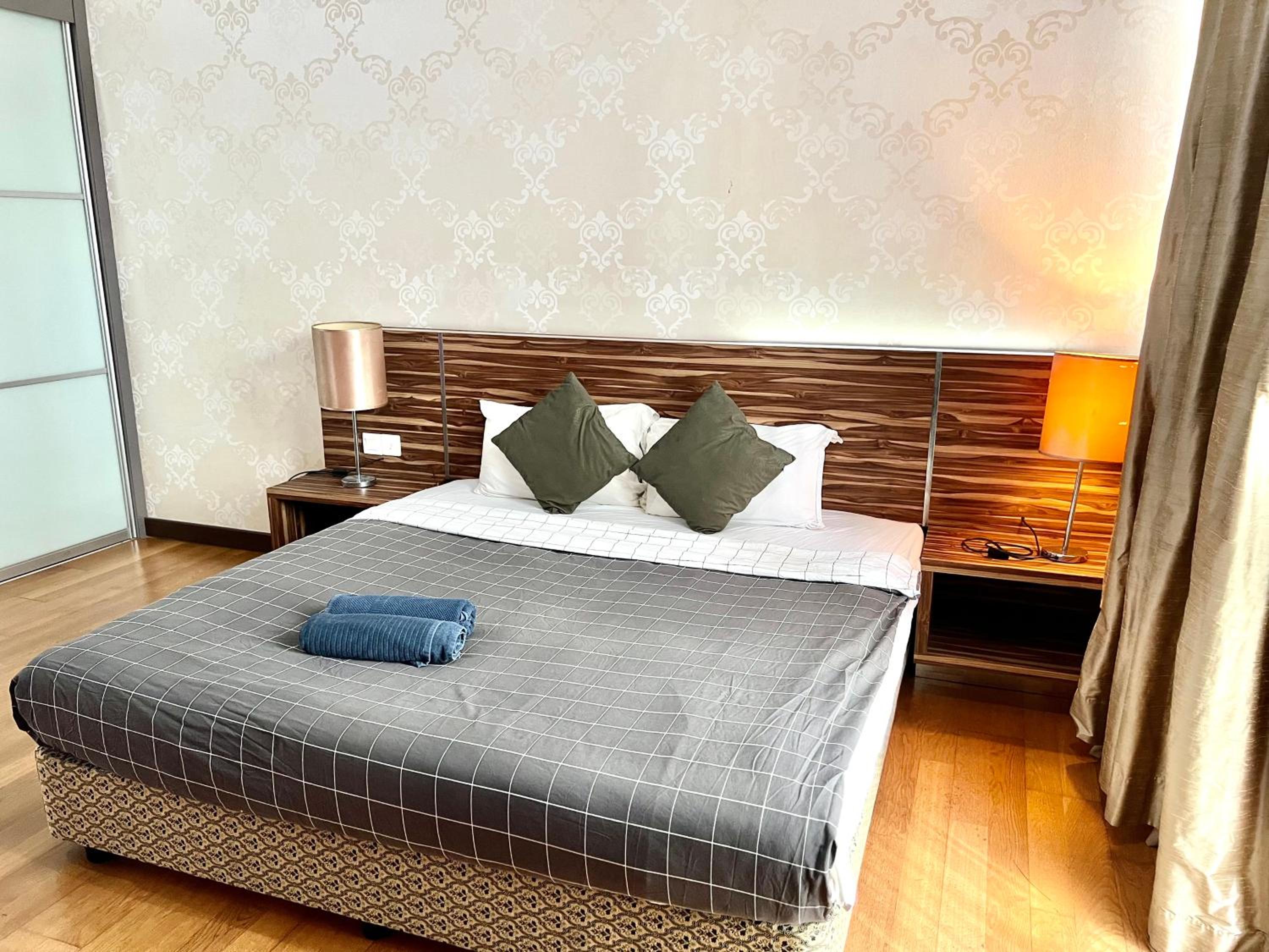 Regalia Service suites BY Fortune