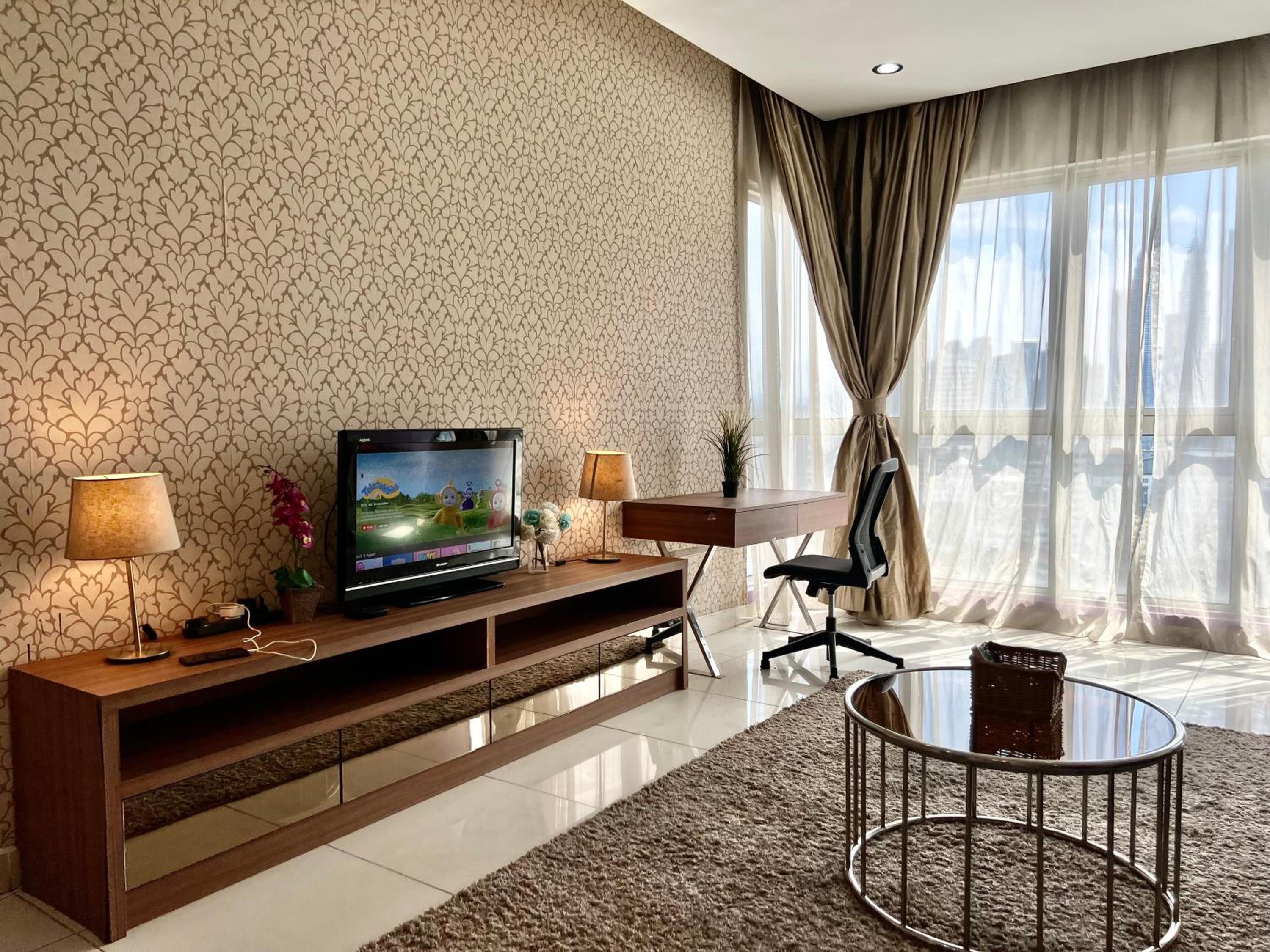 Regalia Service suites BY Fortune