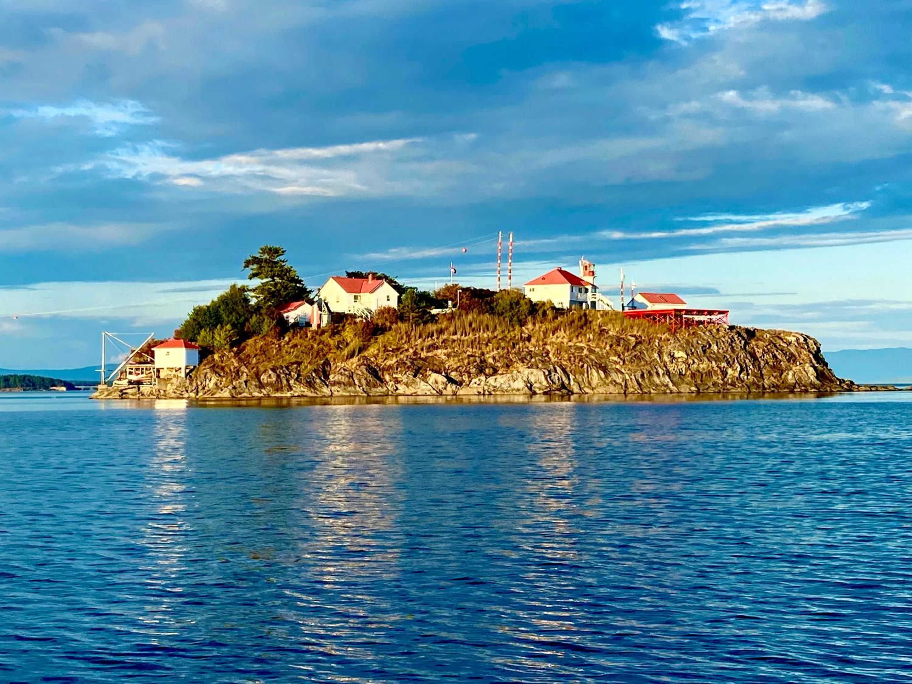 The Beach House at Deep Bay