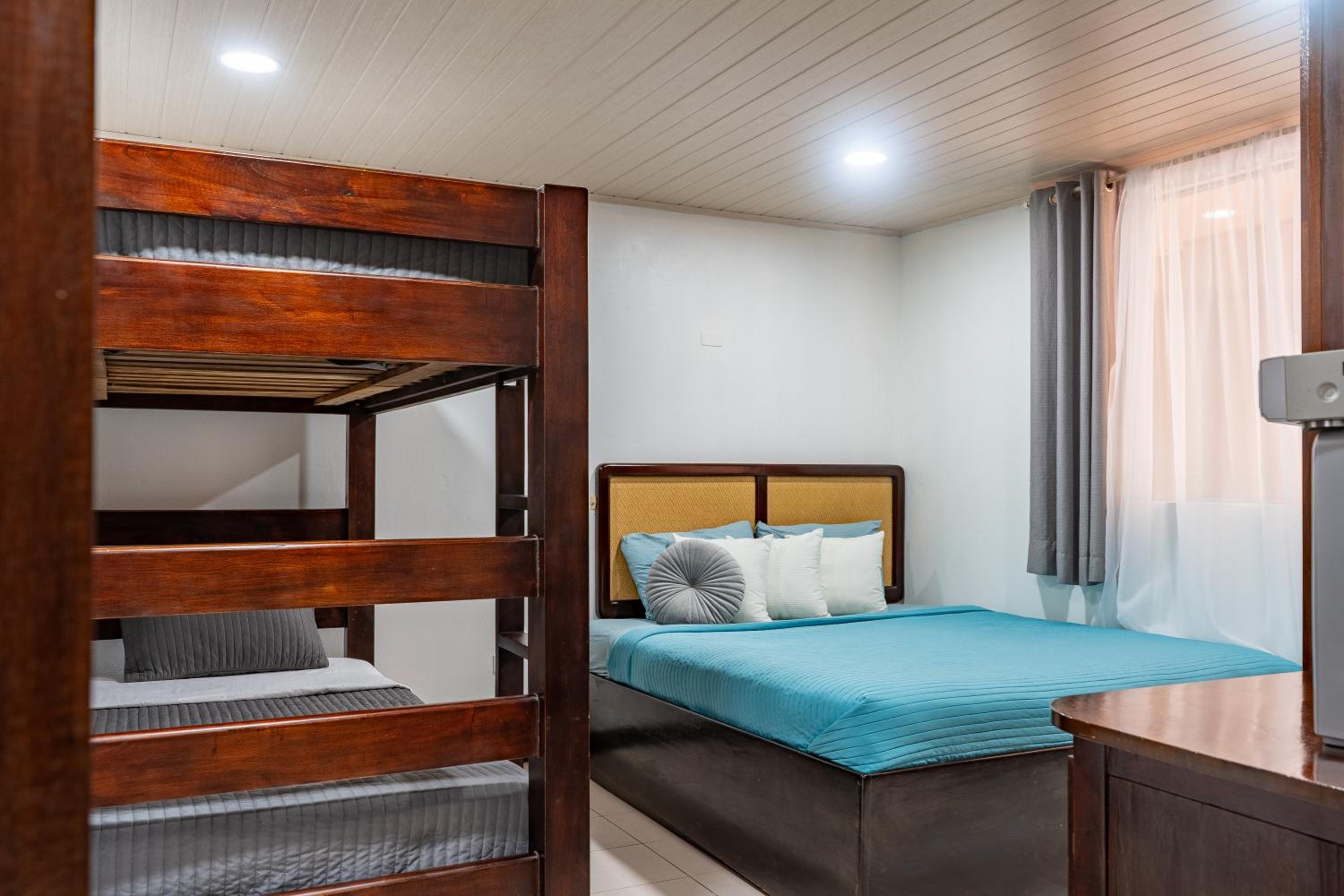 Paradise Breeze 2Bdr near Quepos Manuel Antonio