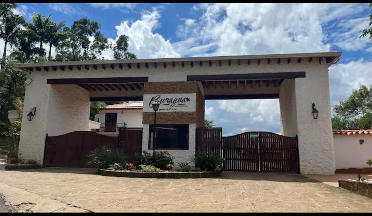 Casa colonial buragua