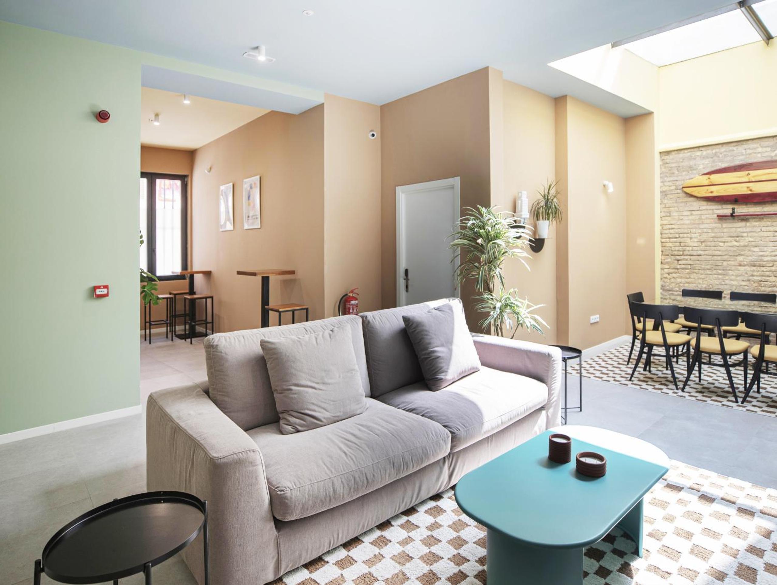 lounge