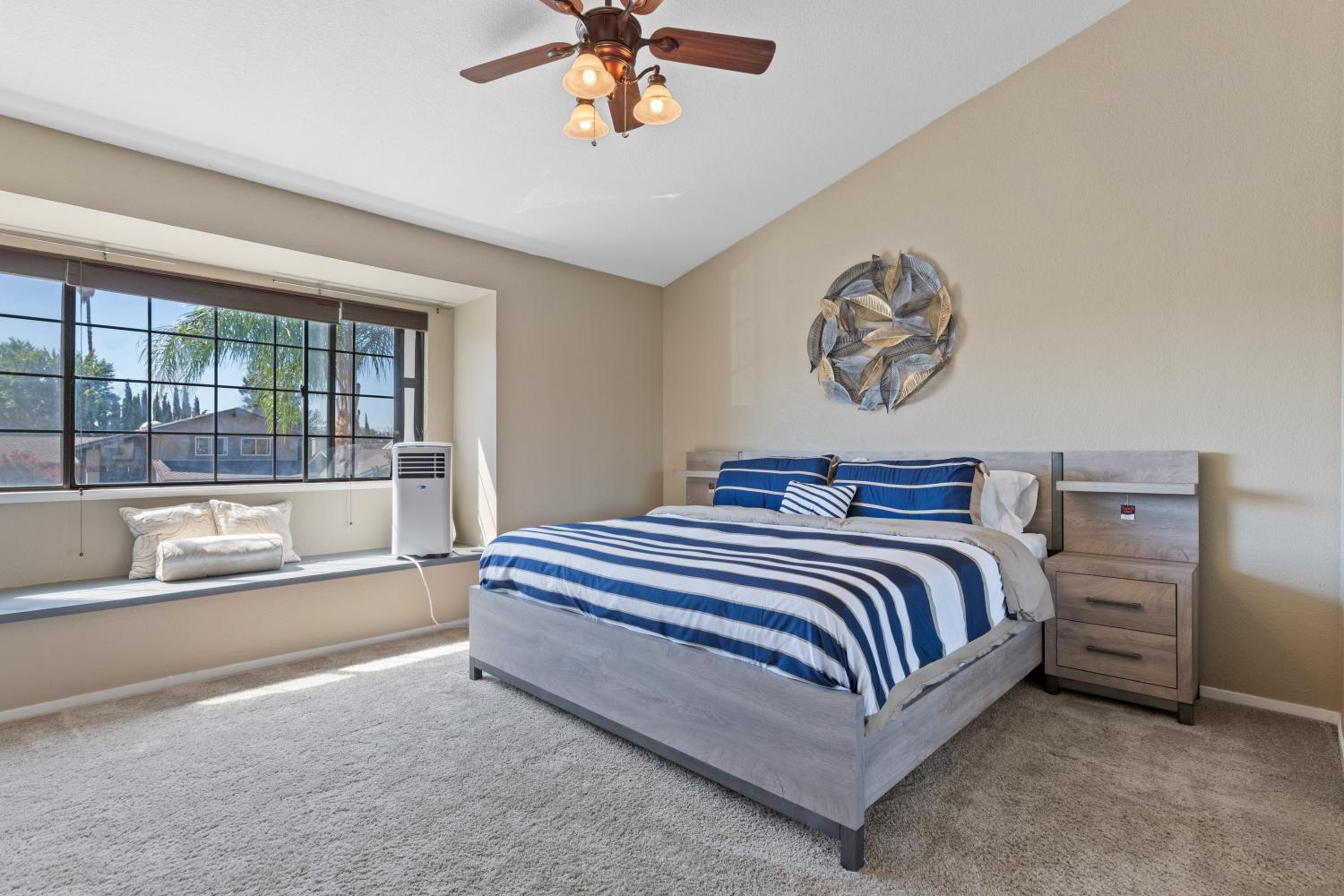 Spacious Home w/Pool Near Campus