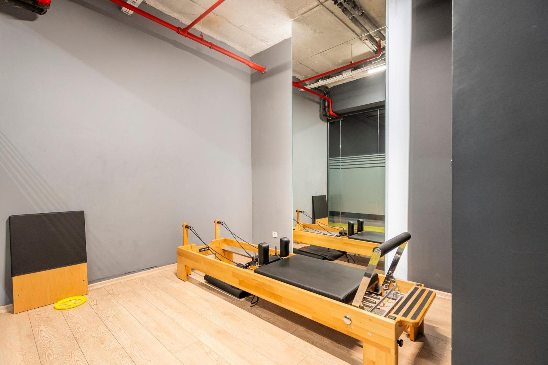Seba Suites with Fitness And Pool