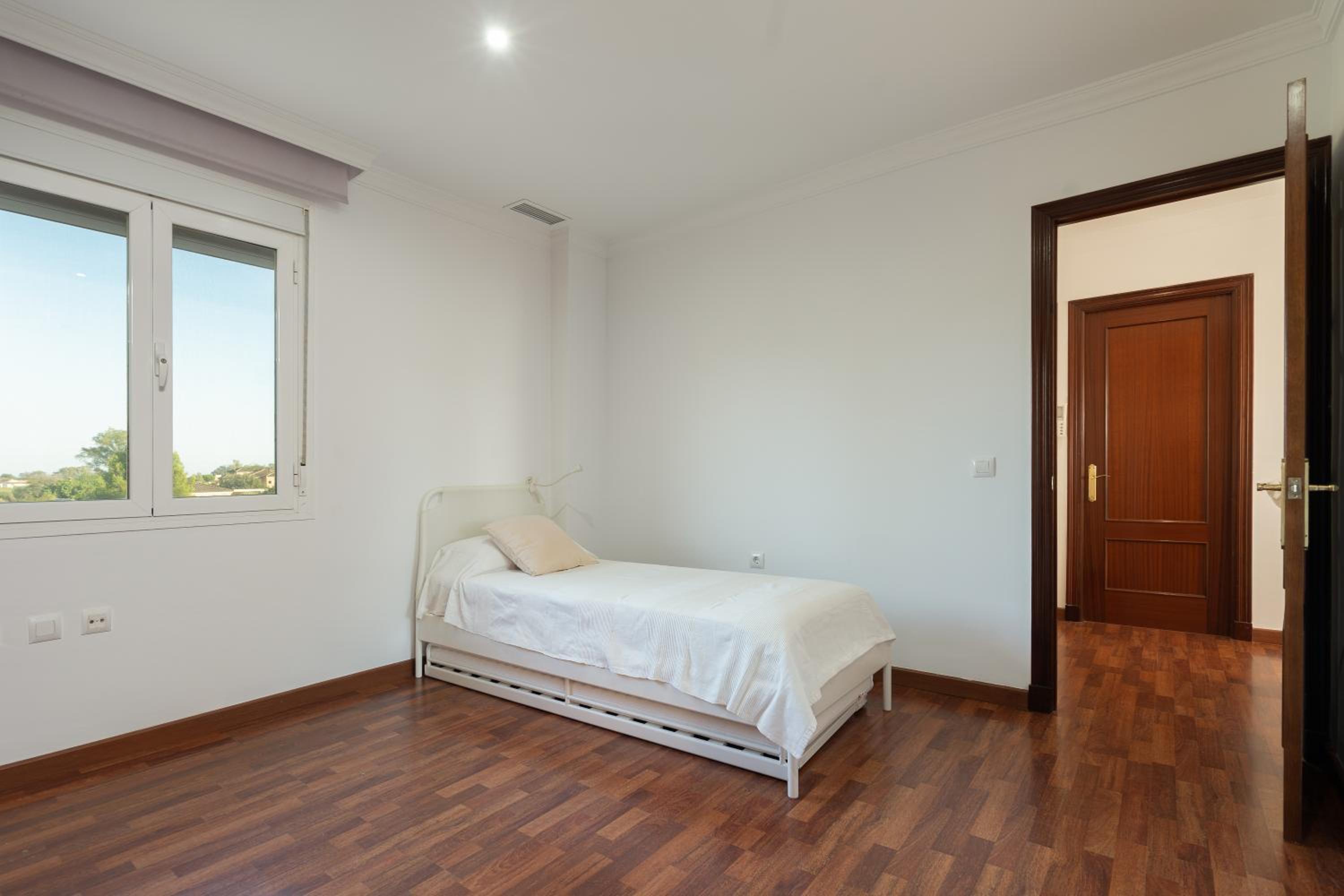 Apartoyou - Chalet & Pool view 2