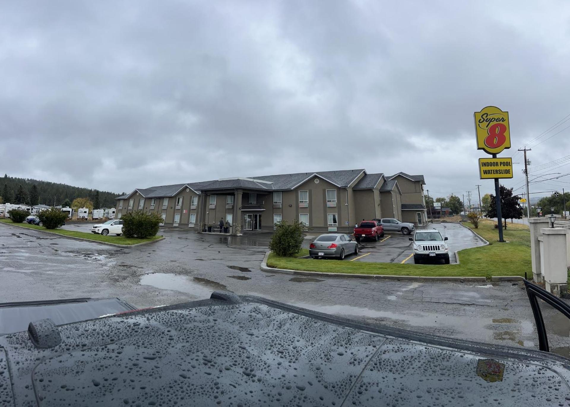 Cranbrook Vacations - Ramada by Wyndham Cranbrook - Property Image 1