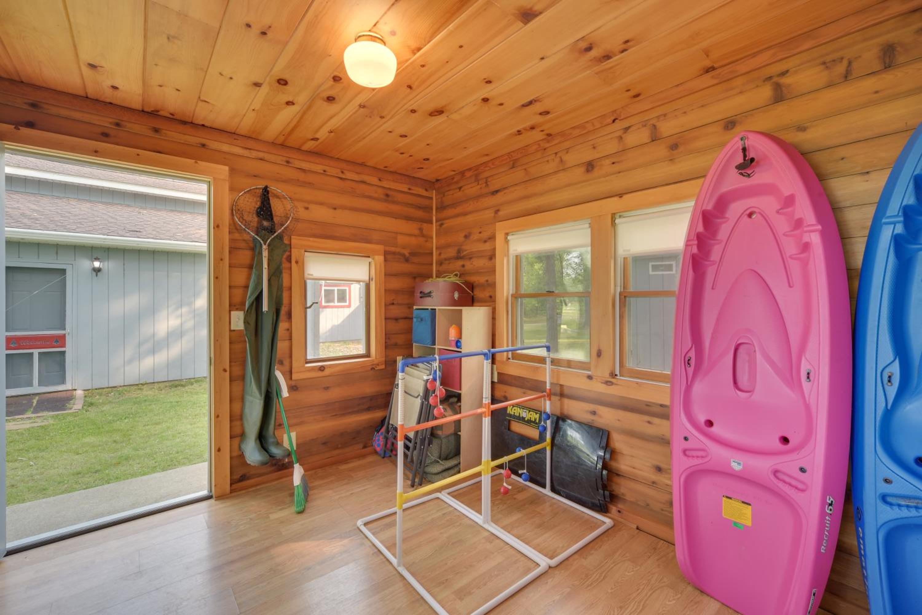 The Hideaway at Point Lake