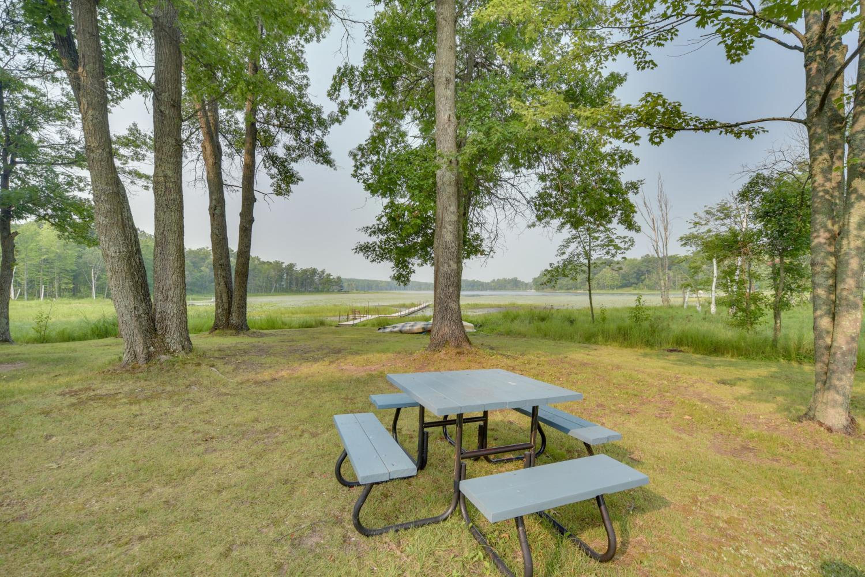 The Hideaway at Point Lake