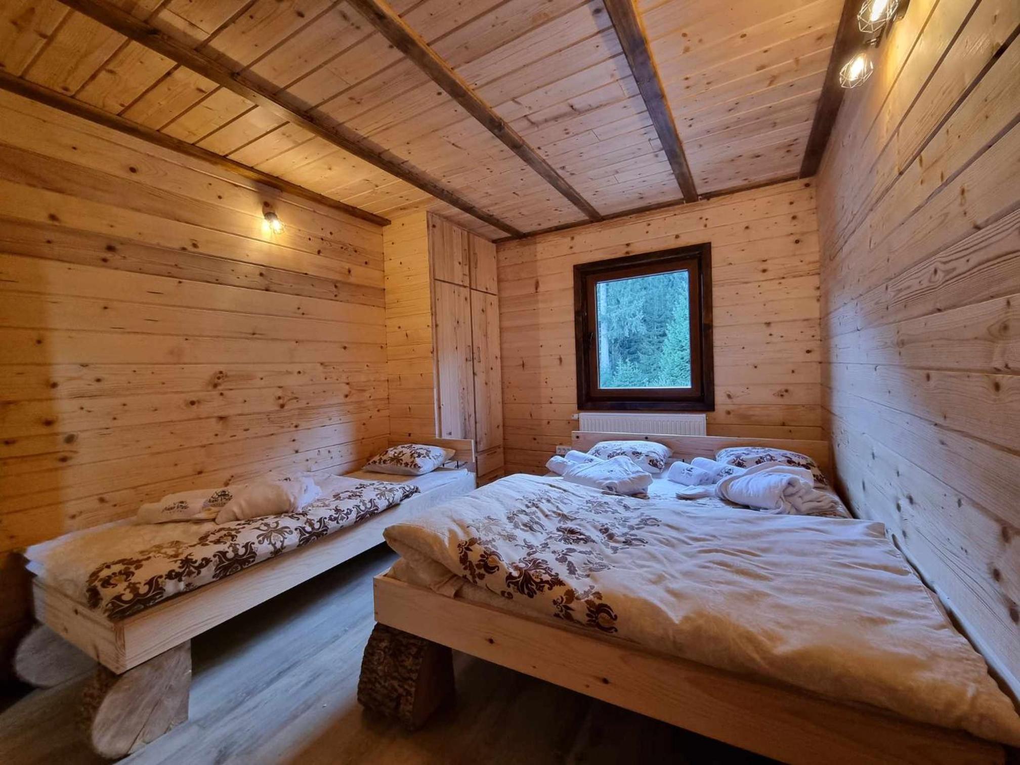 Vila Suvo vrelo sa unutrašnjim bazenom i saunom Jahorina