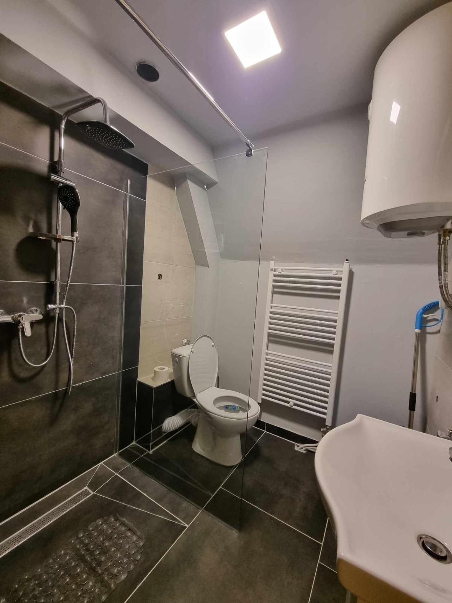 Vila Suvo vrelo sa unutrašnjim bazenom i saunom Jahorina