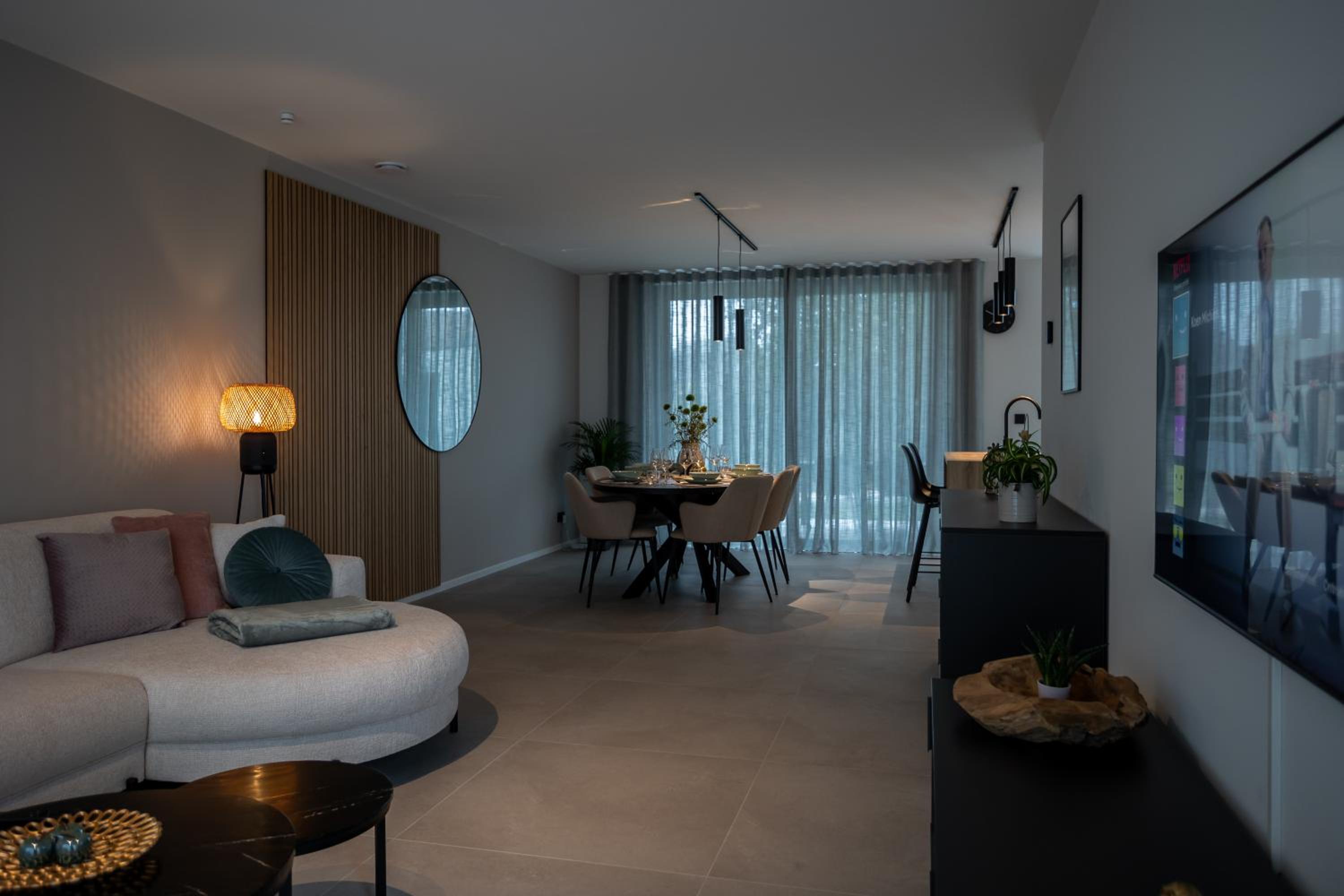 NIEUW - De Grenspaal WEST 6P 5 min Maastricht - Sauna - Laadpaal
