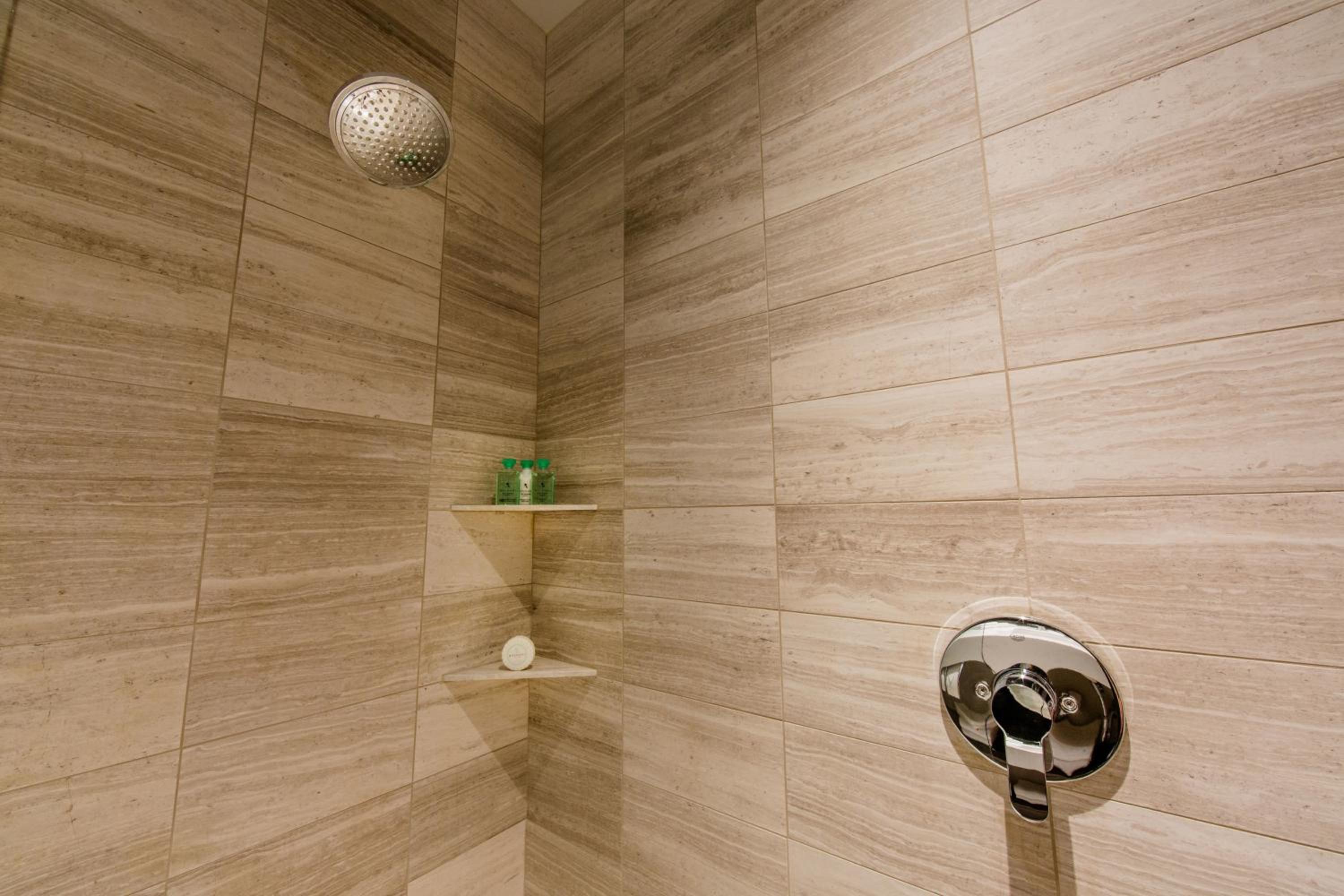 Los Angeles Vacations - Mosaic Hotel Beverly Hills - Property Image 1