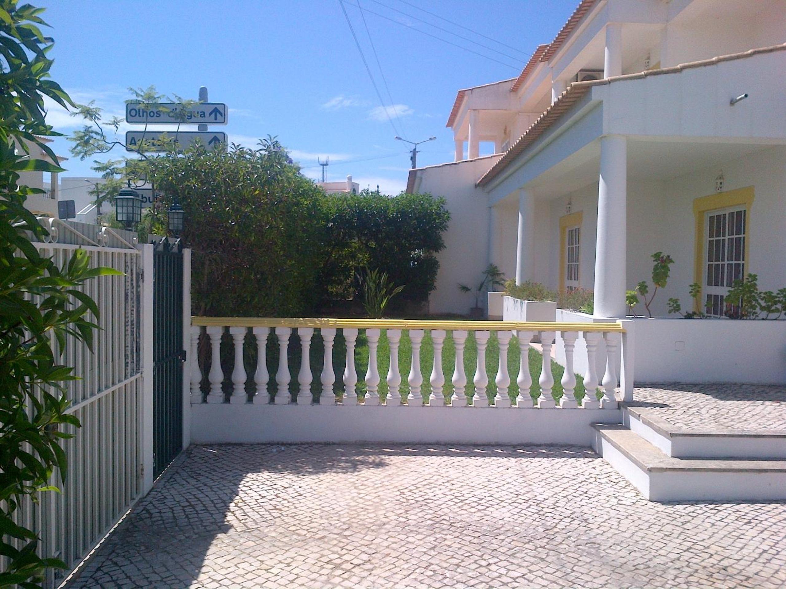 Hotel Villa Roja Pé - Image 1