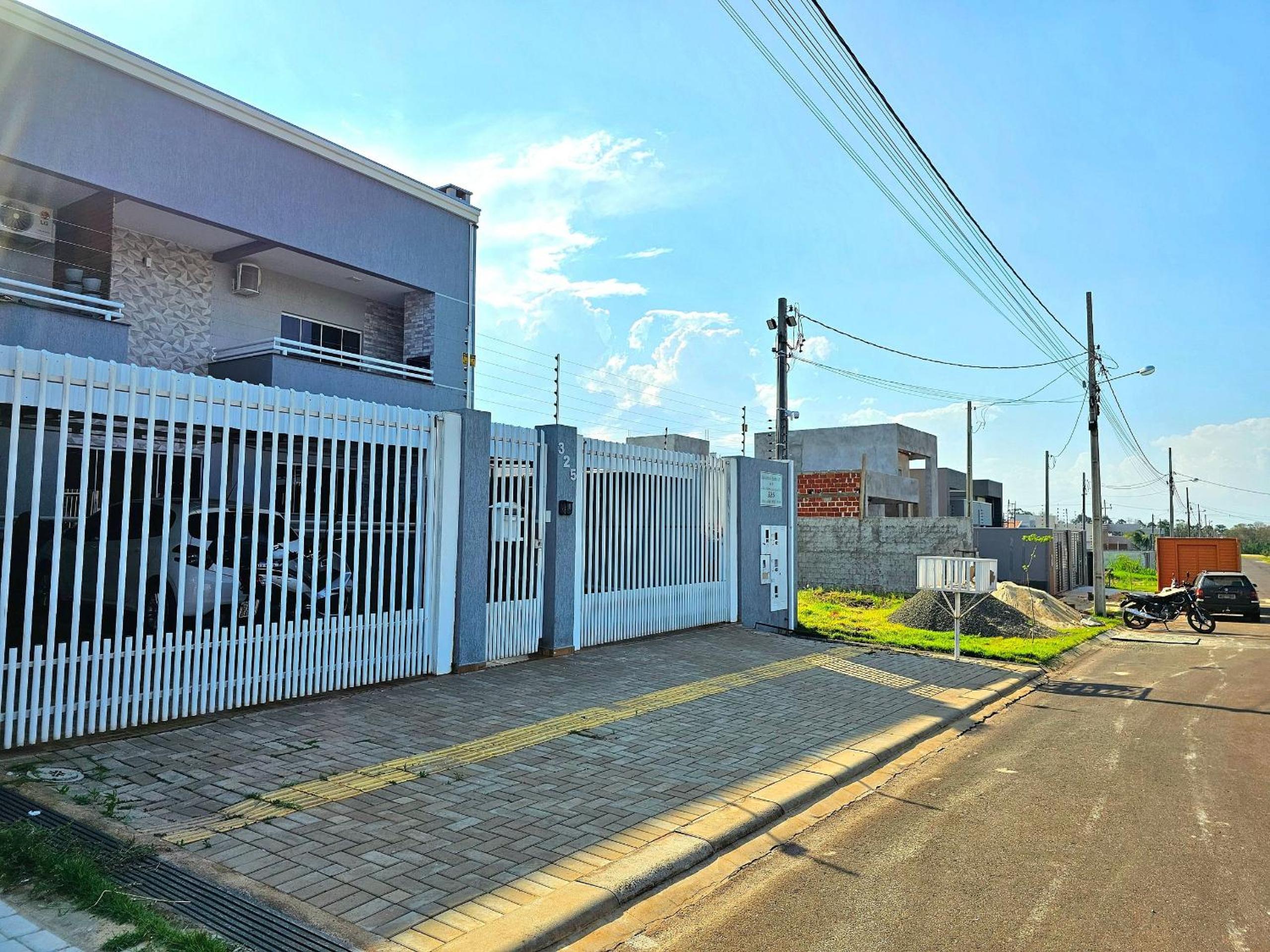 Lindo APT, prox Paraguai com Churrasqueira
