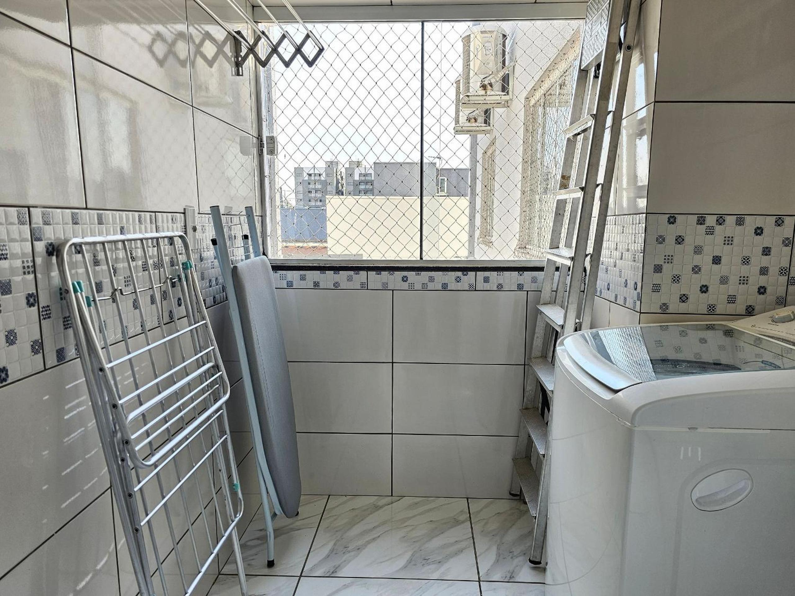 Lindo APT, prox Paraguai com Churrasqueira