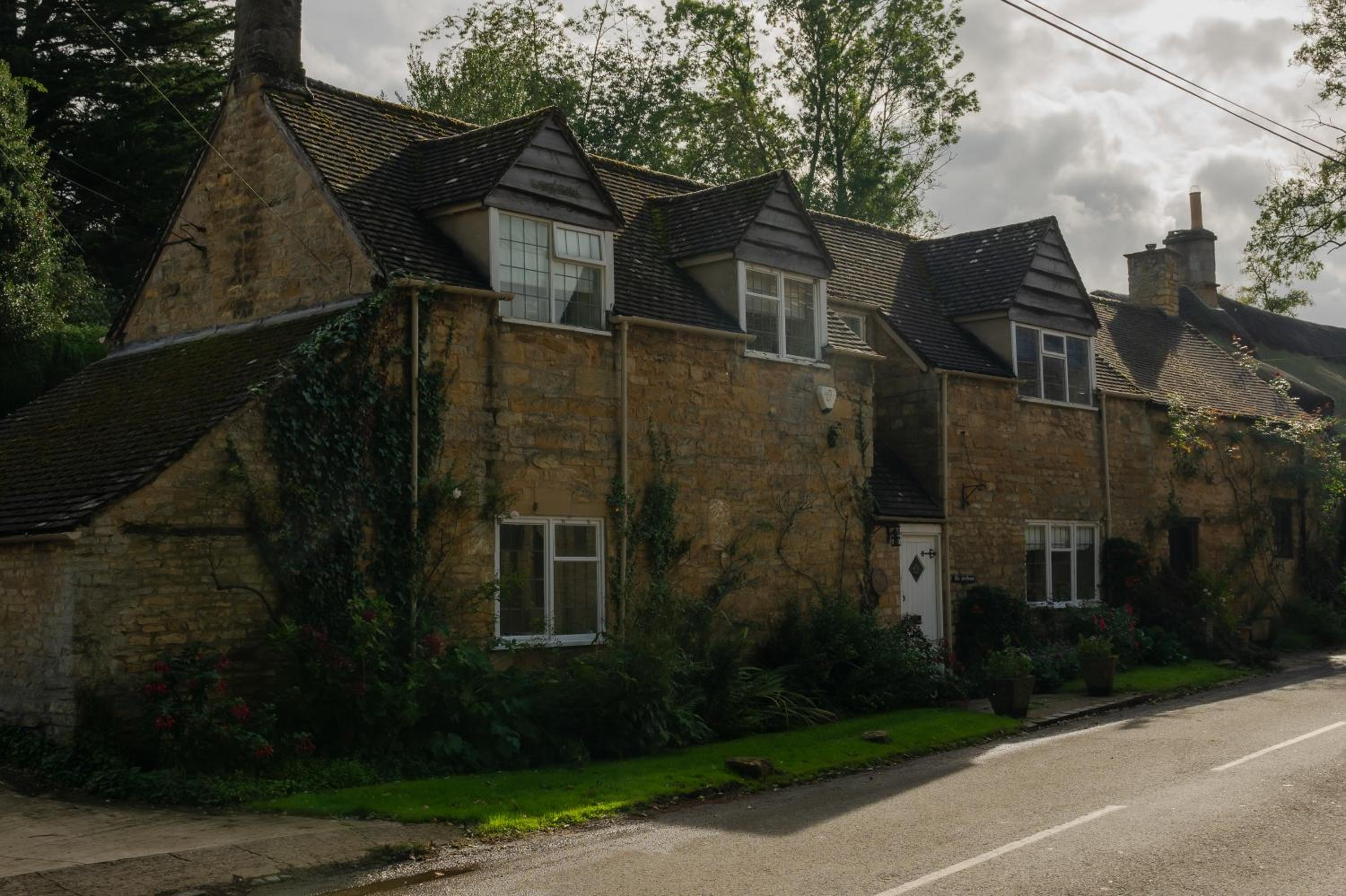 The Farthings Cotswolds Holiday Cottage