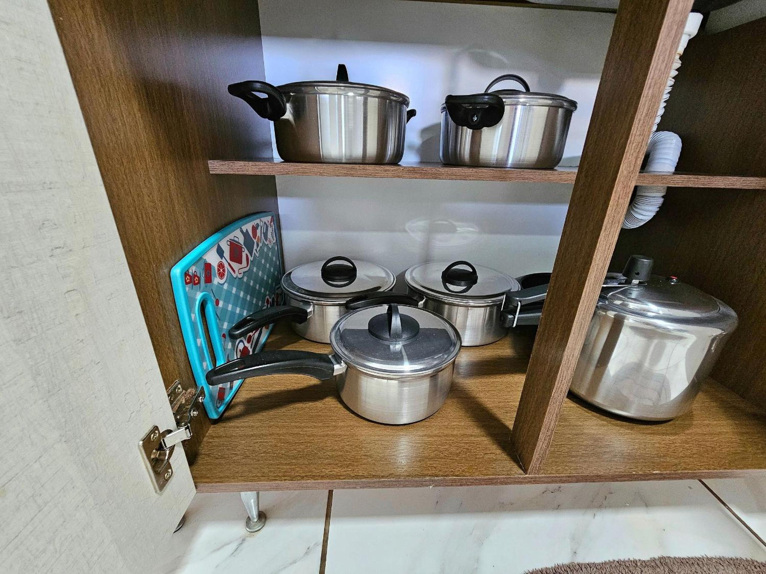Lindo APT, prox Paraguai com Churrasqueira
