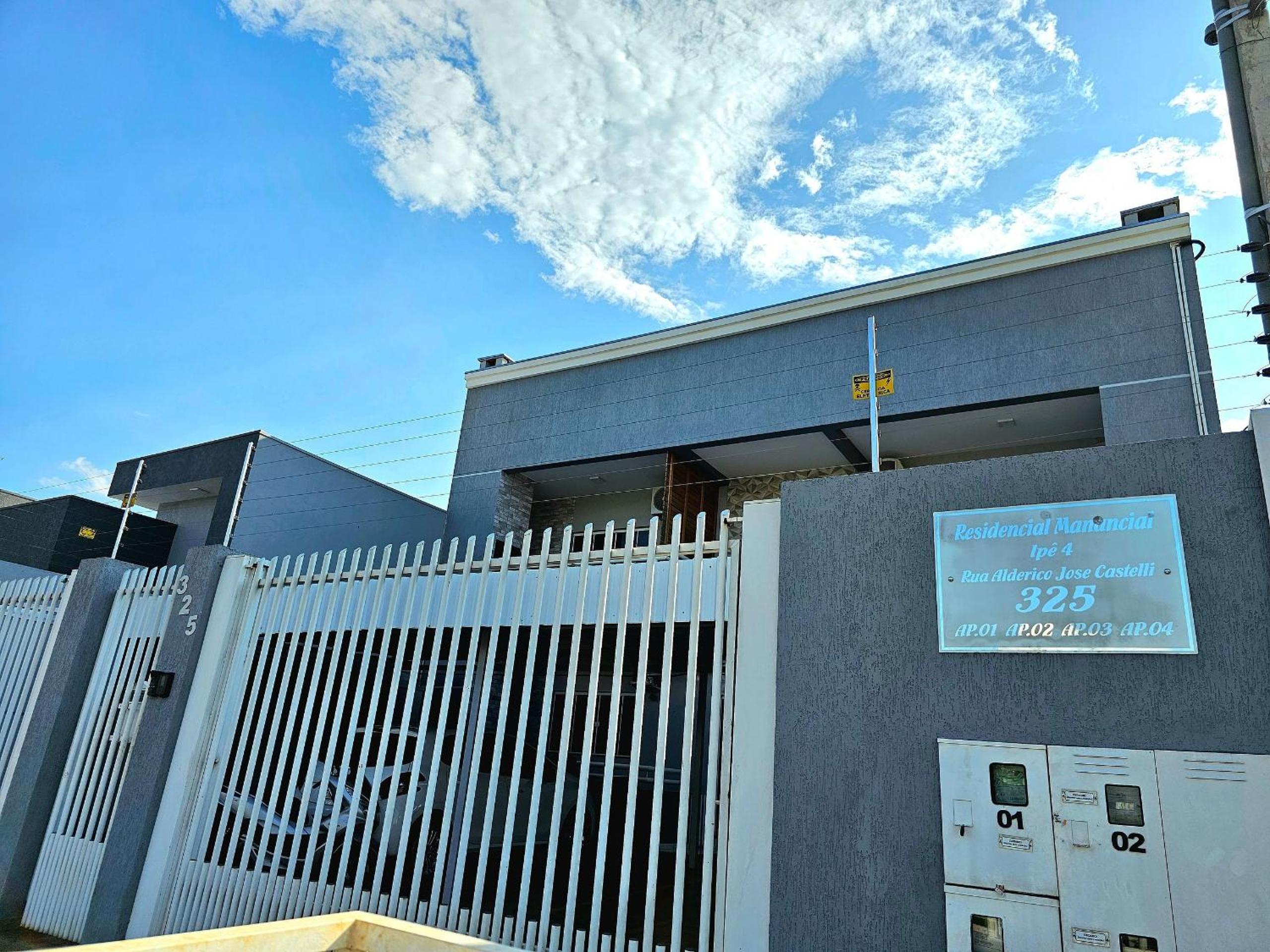 Lindo APT, prox Paraguai com Churrasqueira