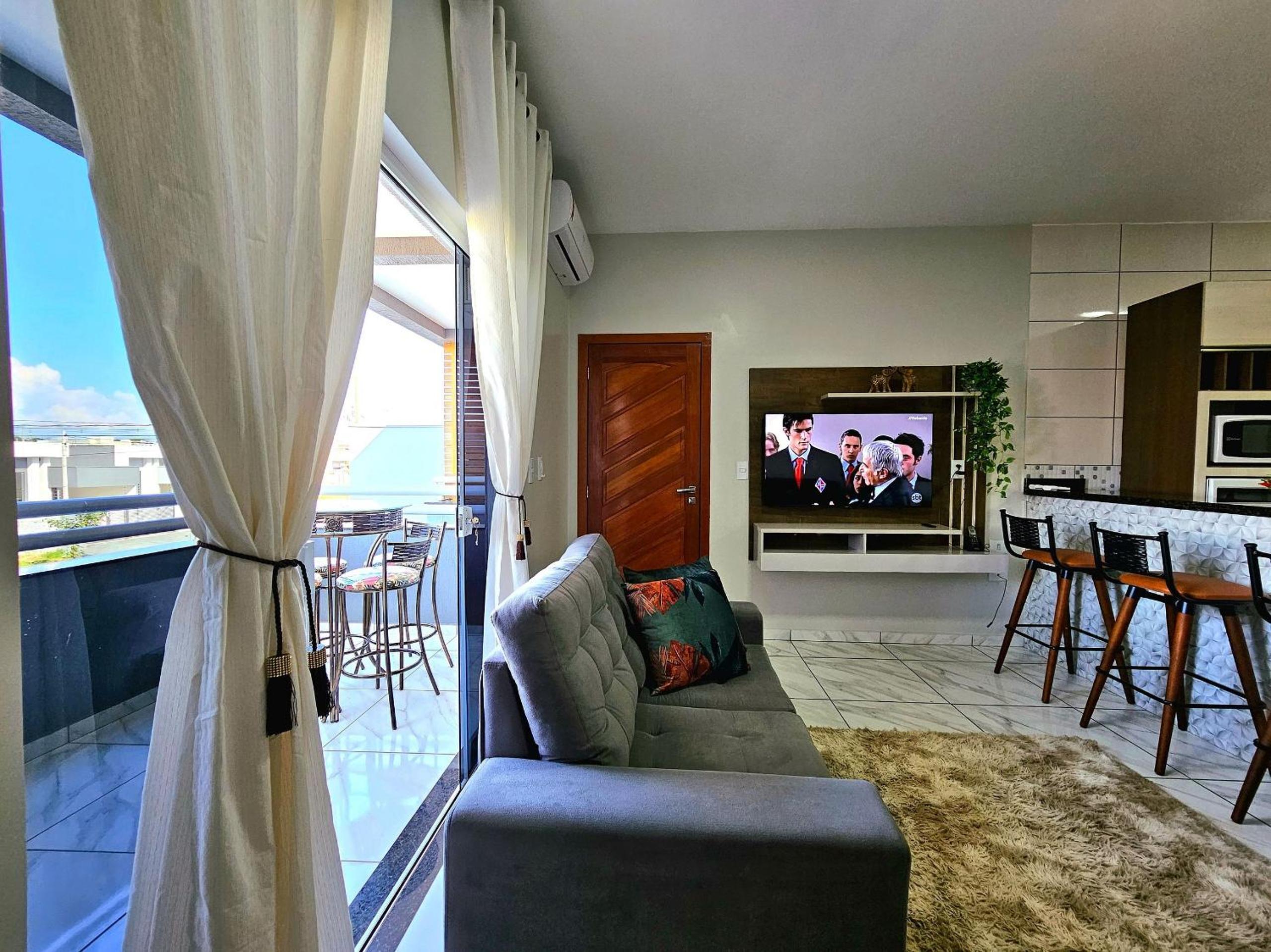 Lindo APT, prox Paraguai com Churrasqueira