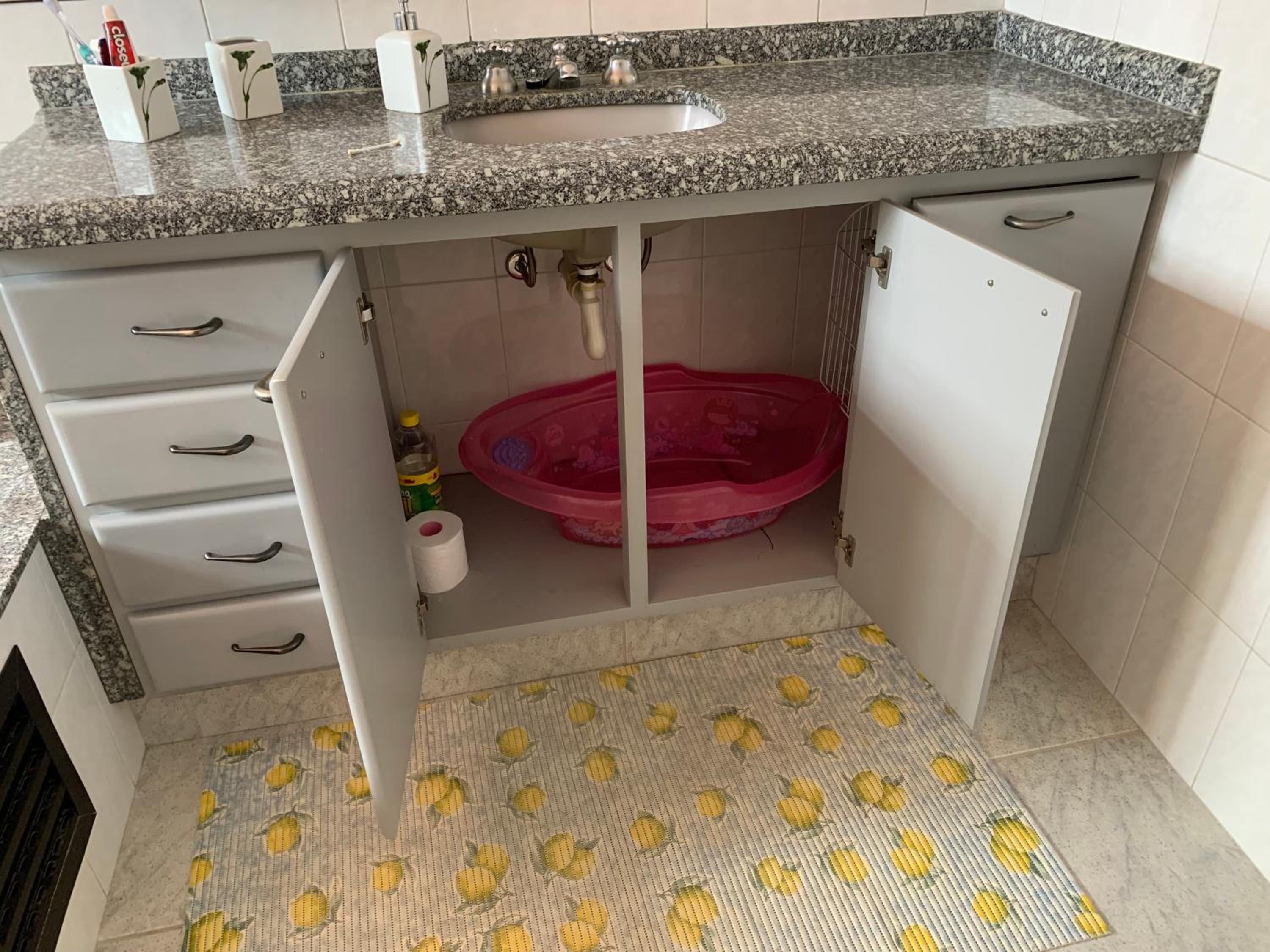 Excelente propriedade com belo jardim!
