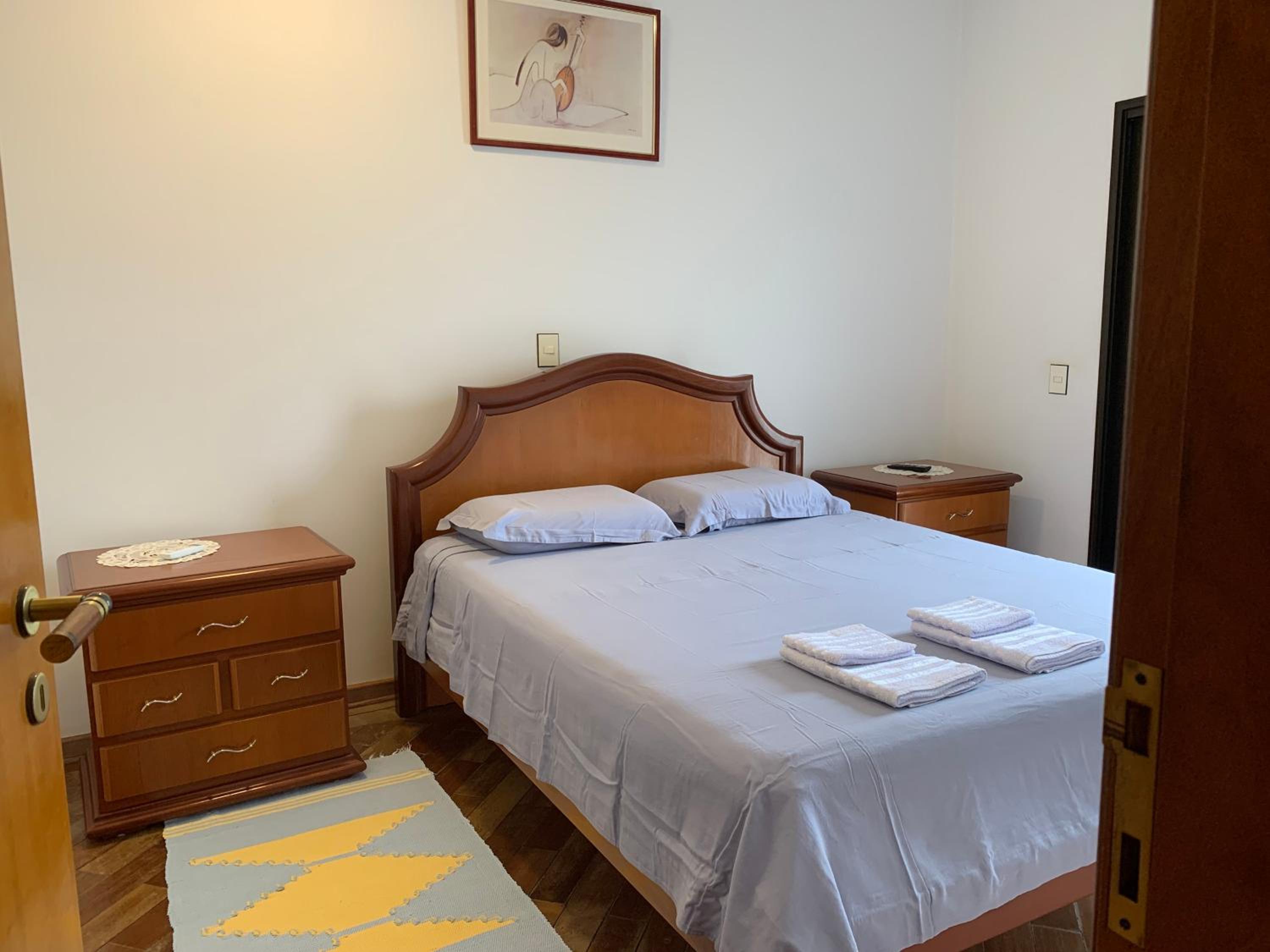 Excelente propriedade com belo jardim!
