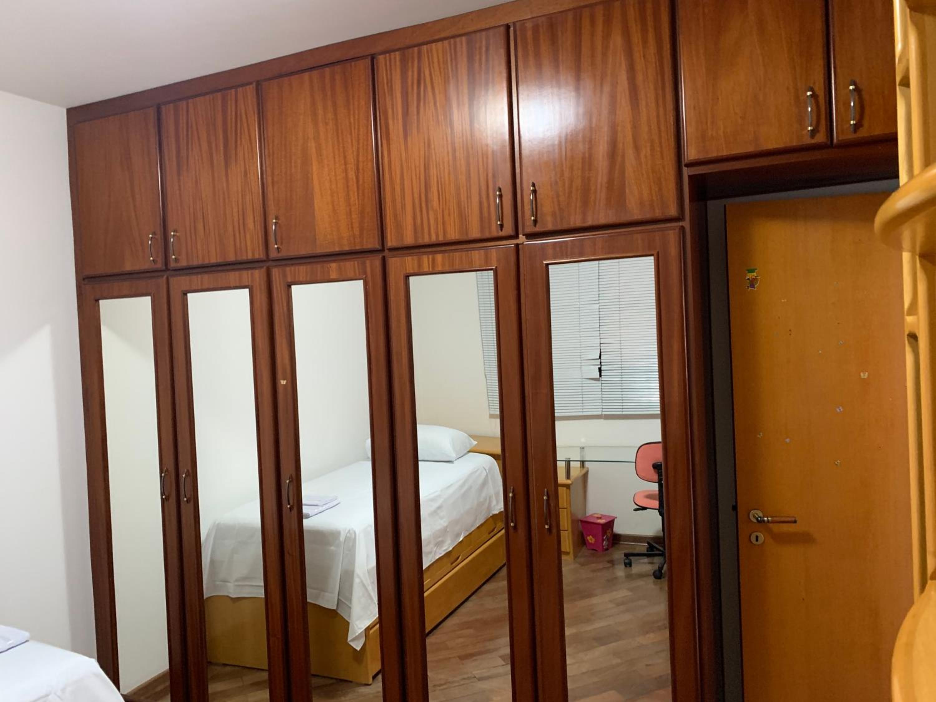 Excelente propriedade com belo jardim!