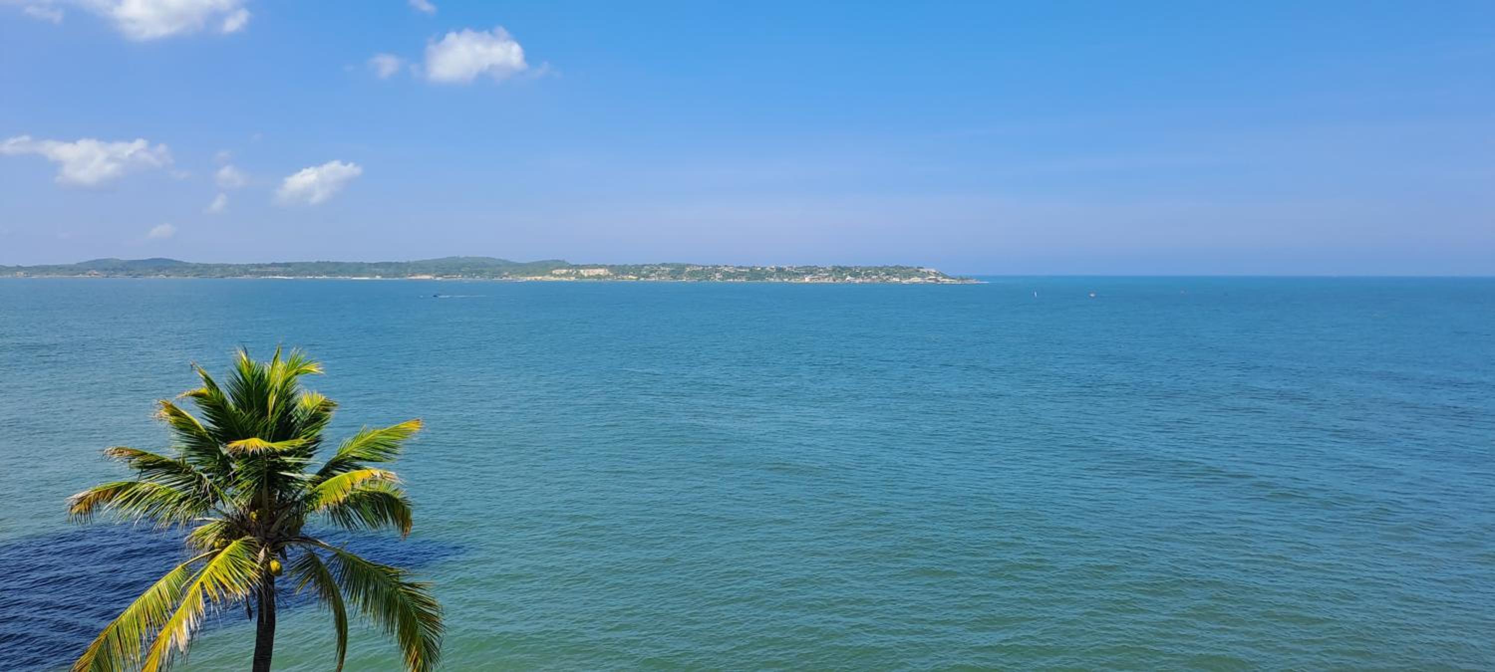 Condo with sea view and wonderfull sunsets