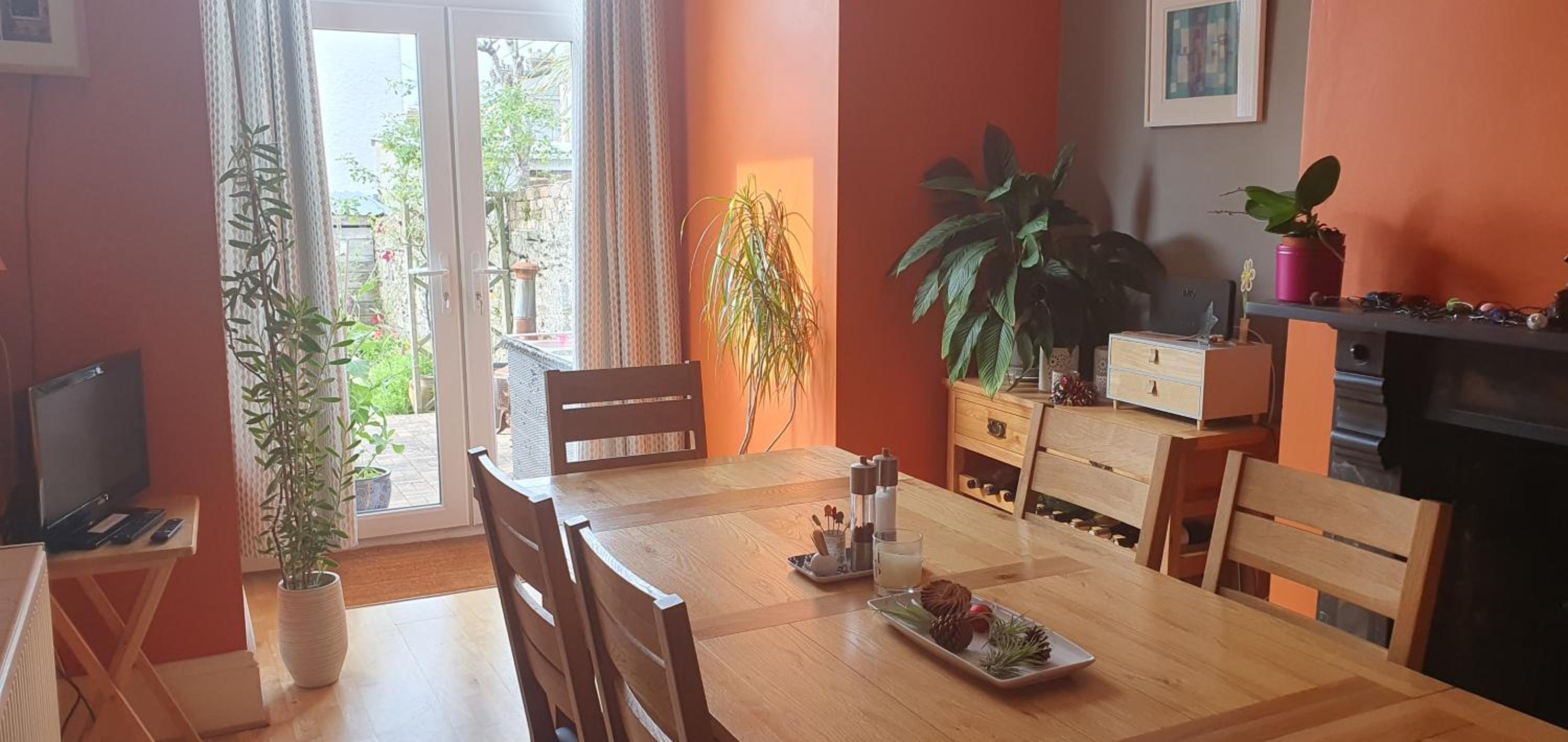 Room in Beautiful Victorian Home