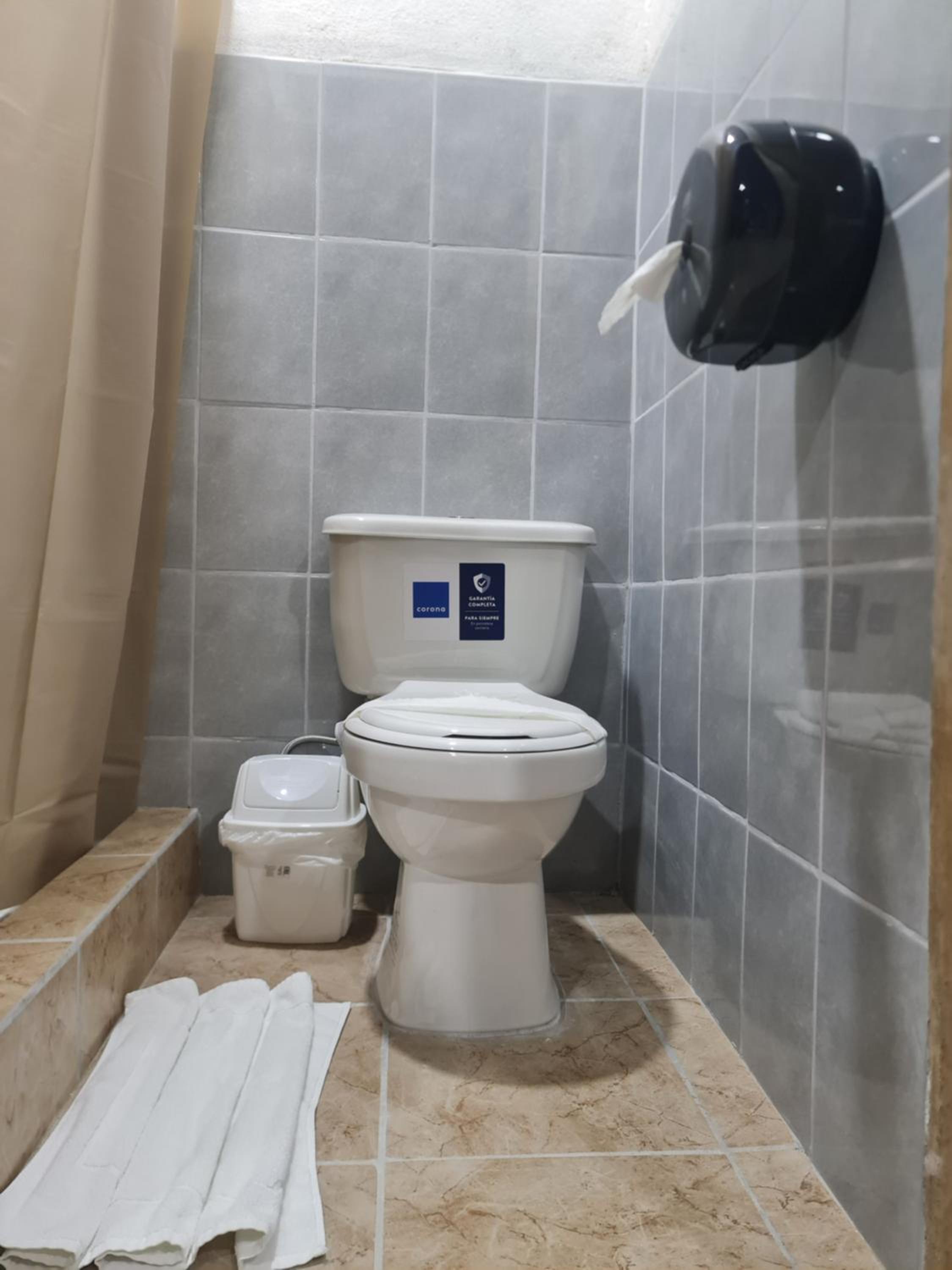 Cabinas Guayabón #5, AC, La Fortuna San Carlos