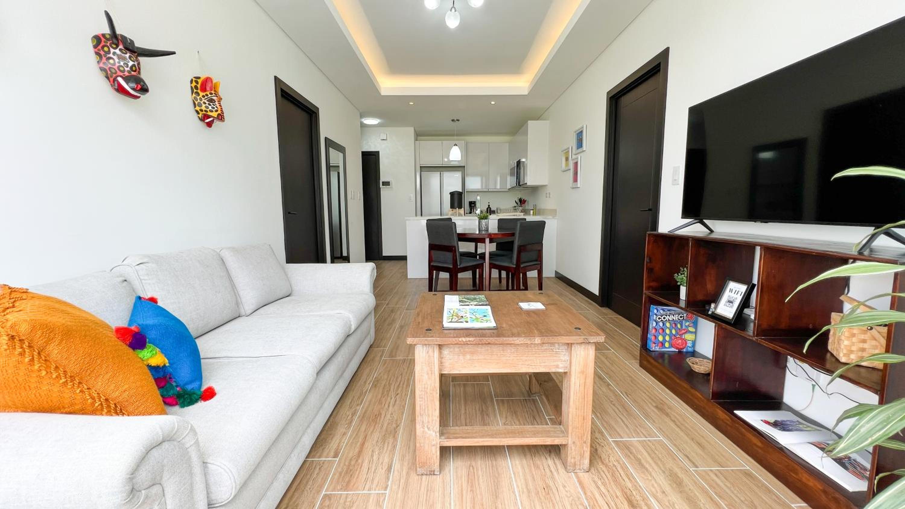 L3A 404- Apartamento 2 dormitorios en Cayalá 4 huéspedes view 2