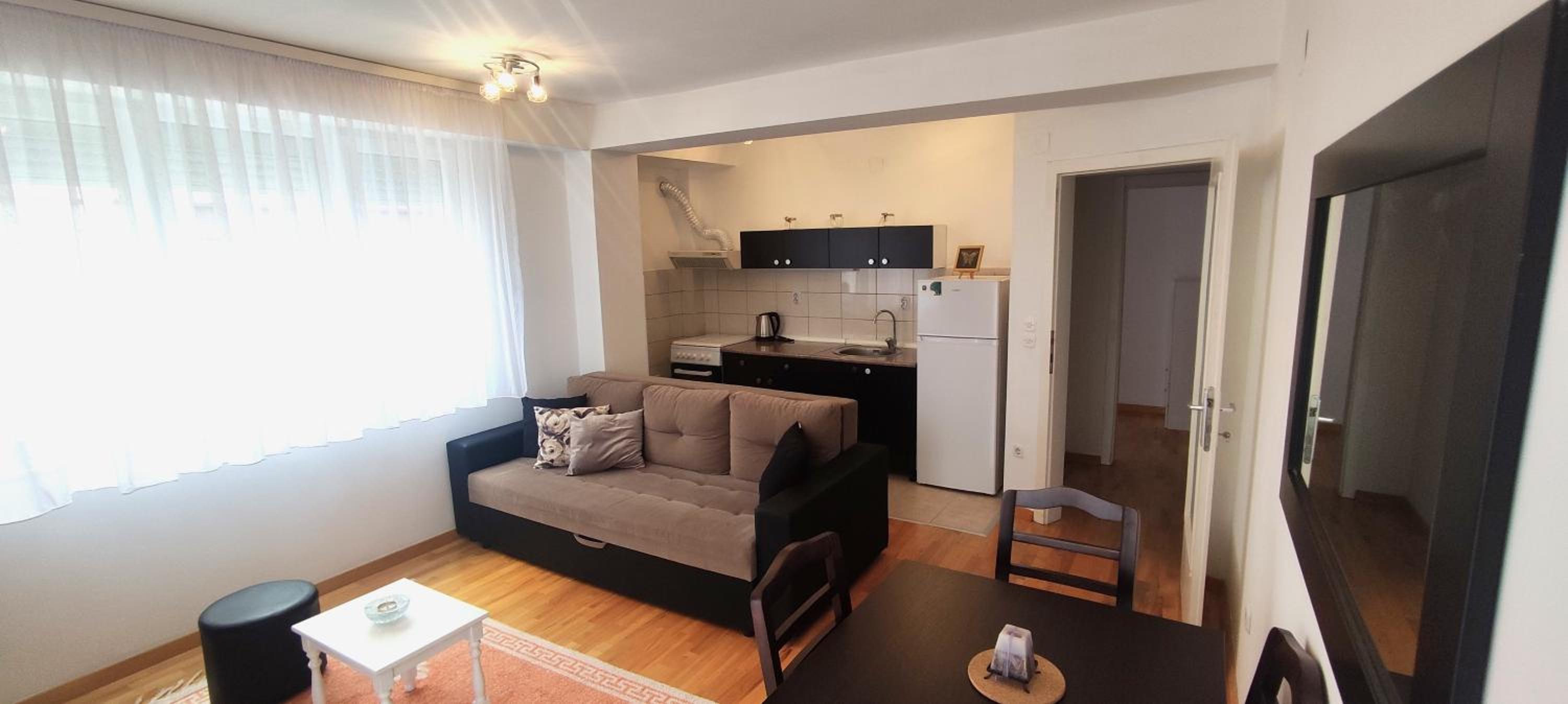 Alex Cosy Quarters - 2 Bedrooms & Private Parking view 4