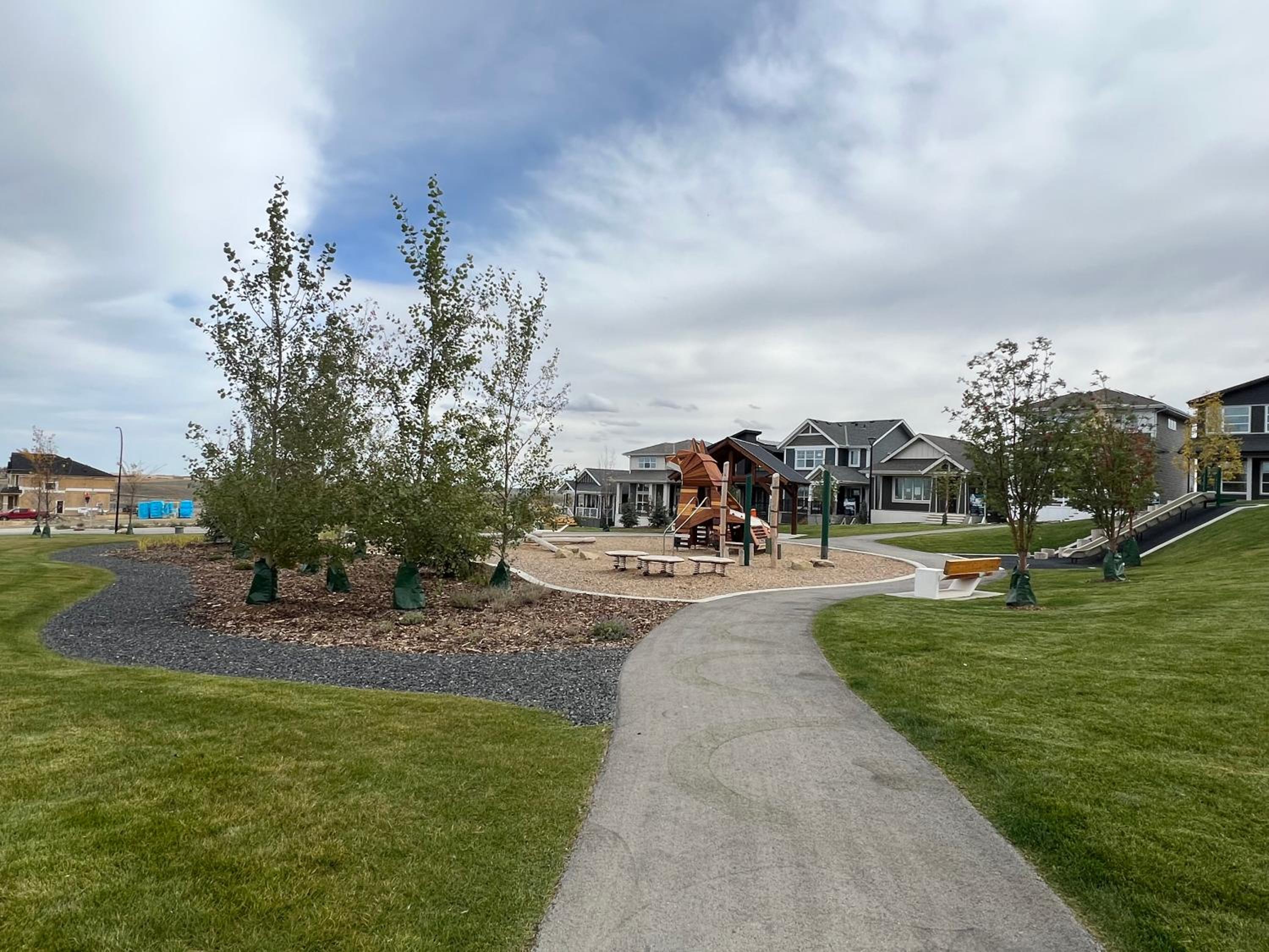 Cozy New Suite in NW Calgary
