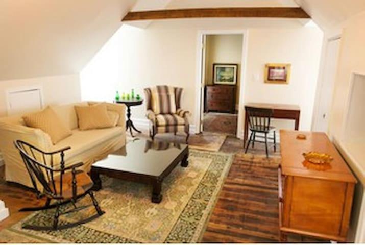 Light Horse Inn - Property Image 3