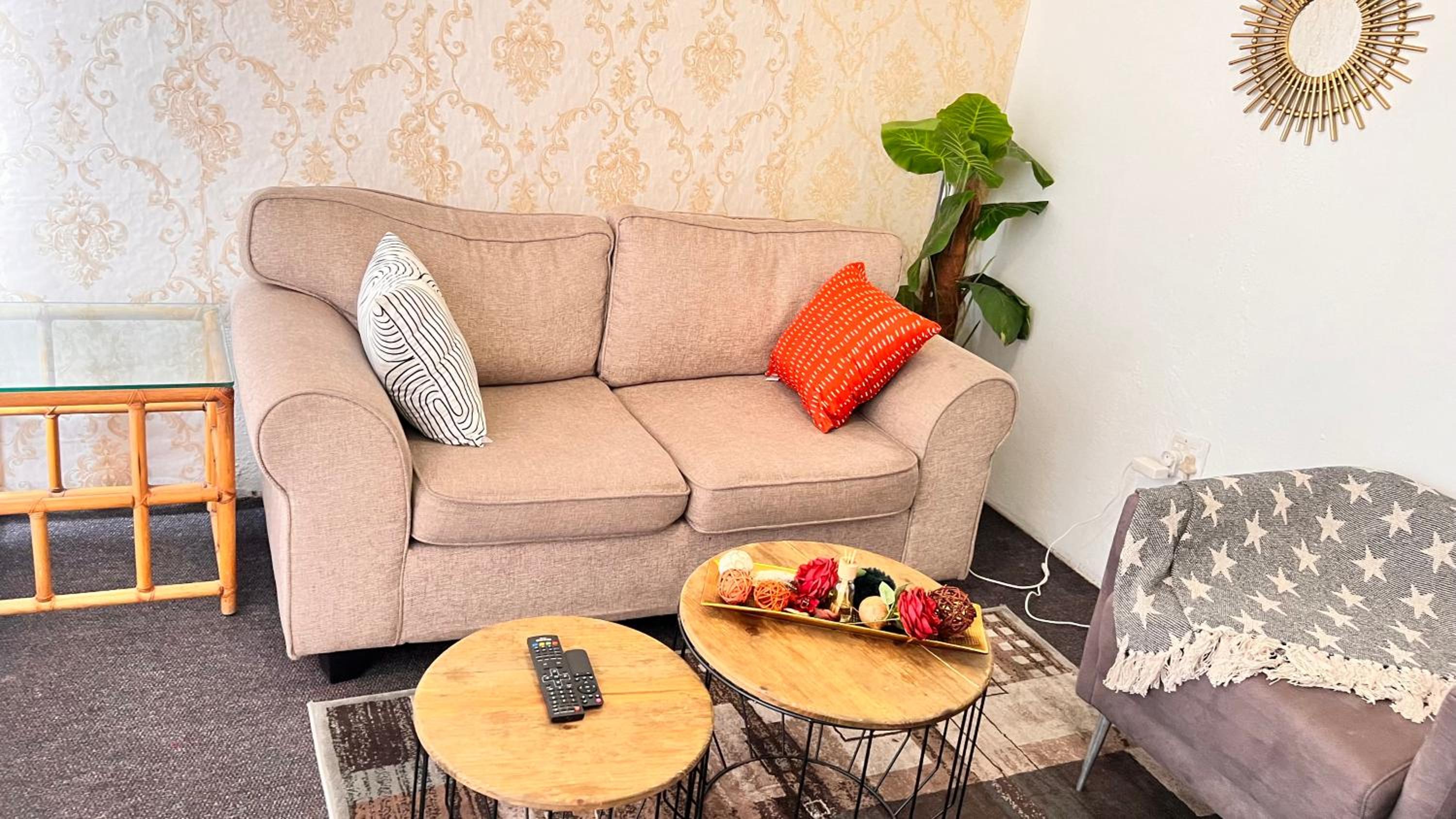 S-star luxury Lounge