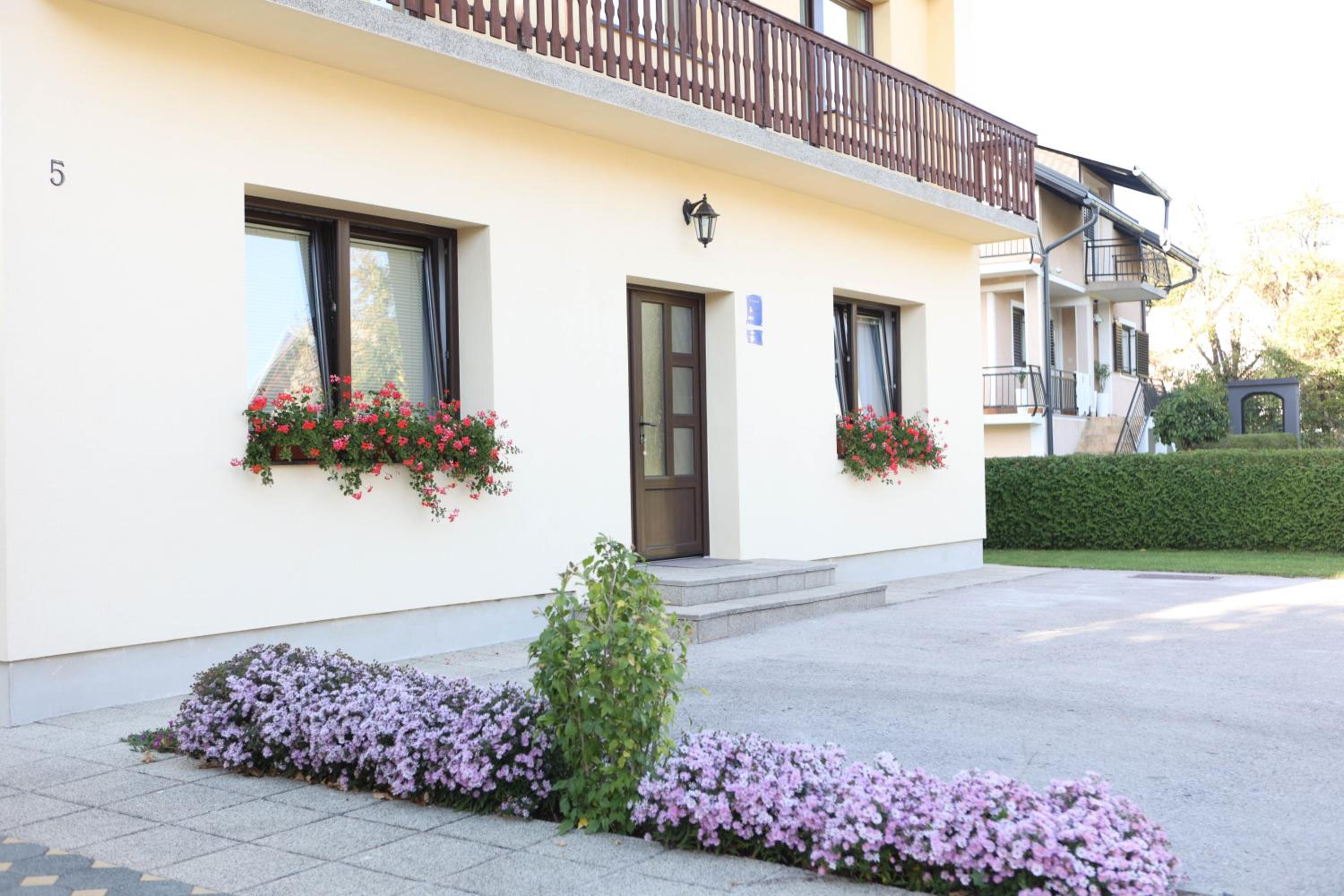 Hotel Apartman Tip Top