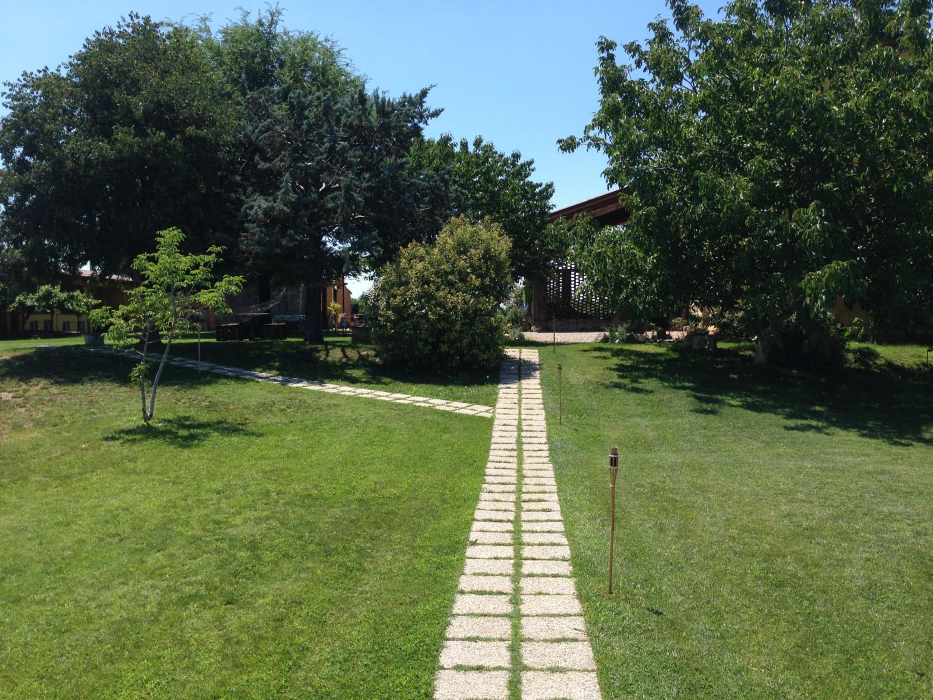 Photo 32