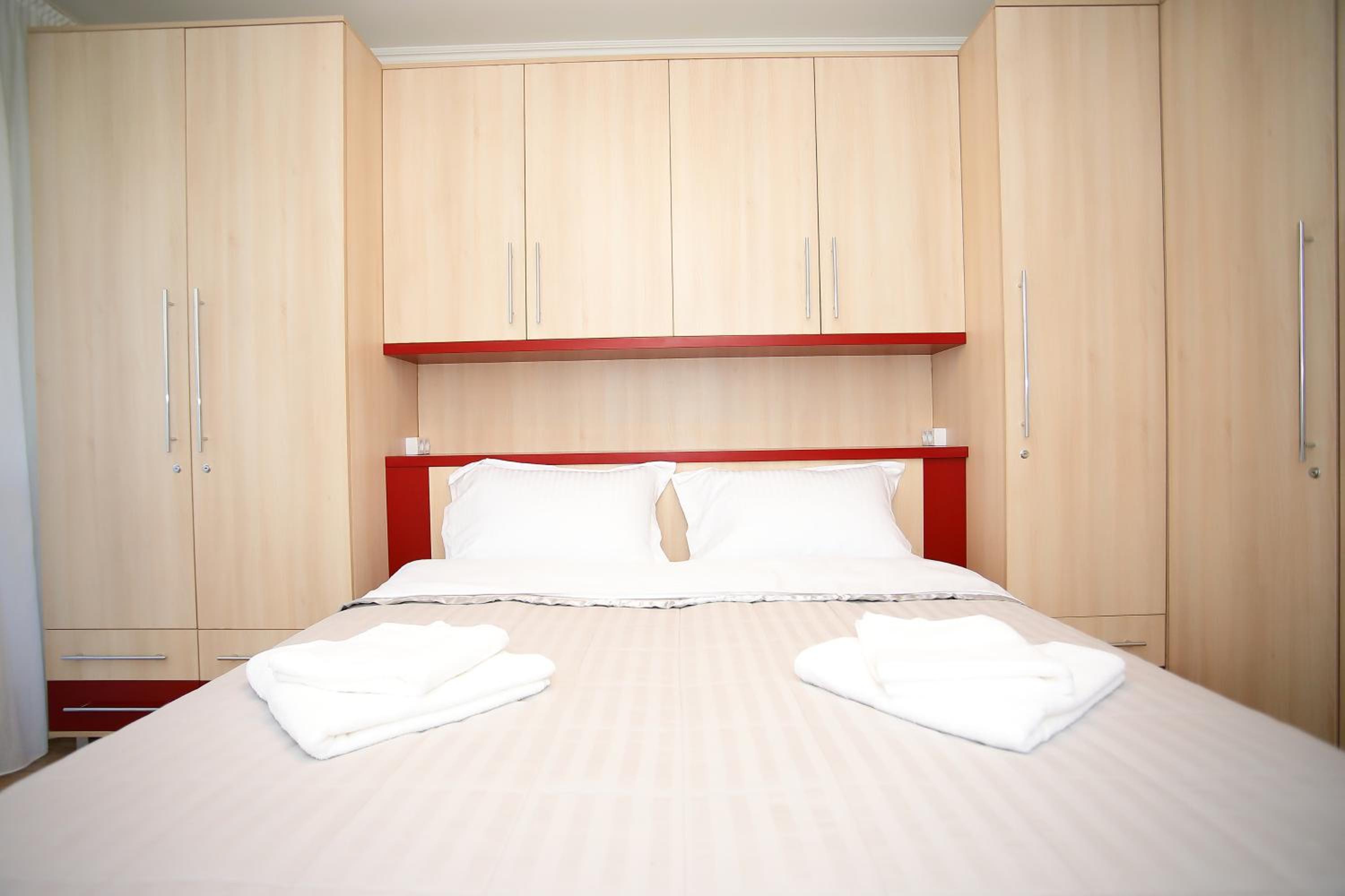 Feel Like Home view 4