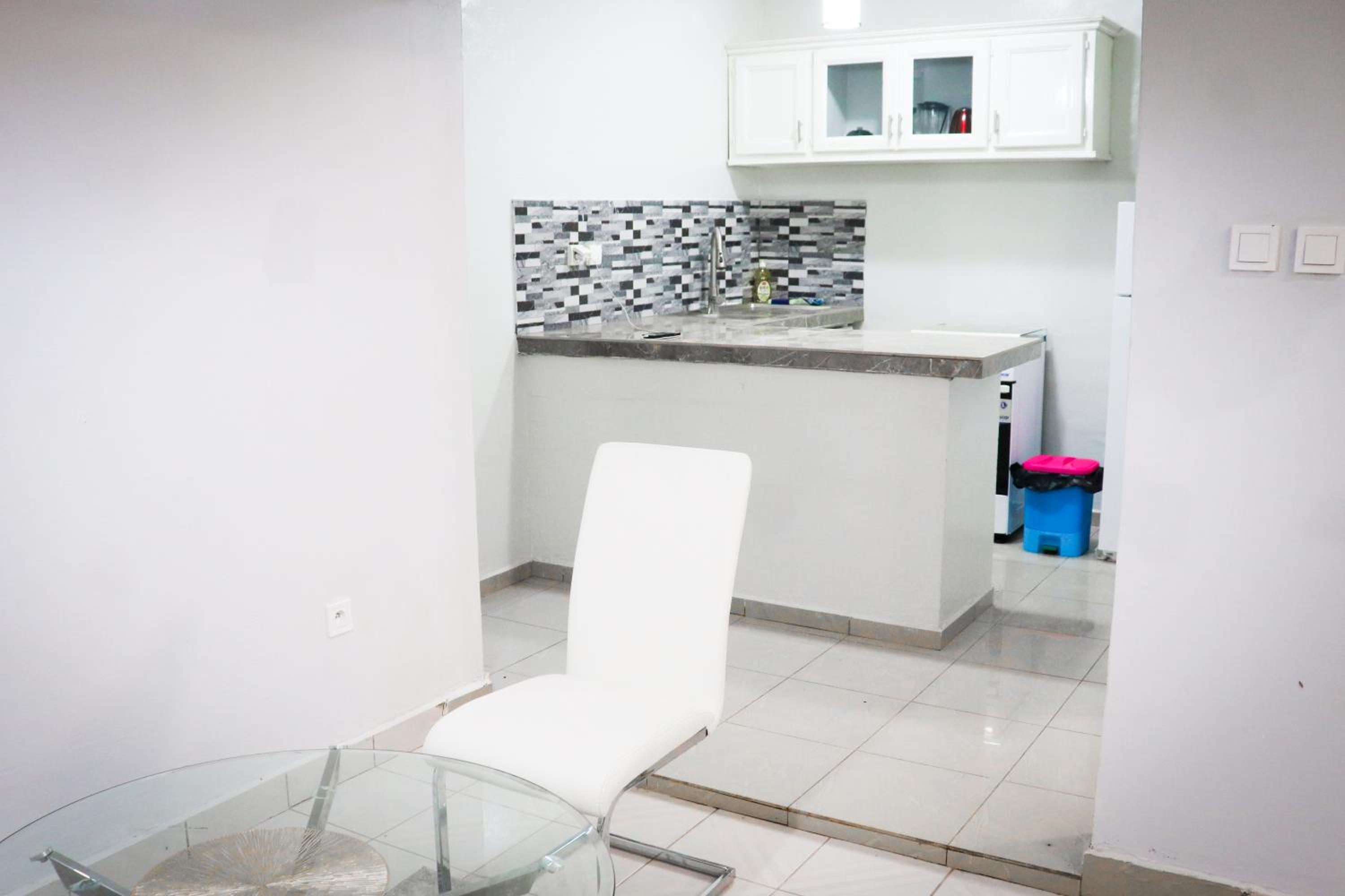 MARIBART RESIDENCE - Électricité inclus, Forage