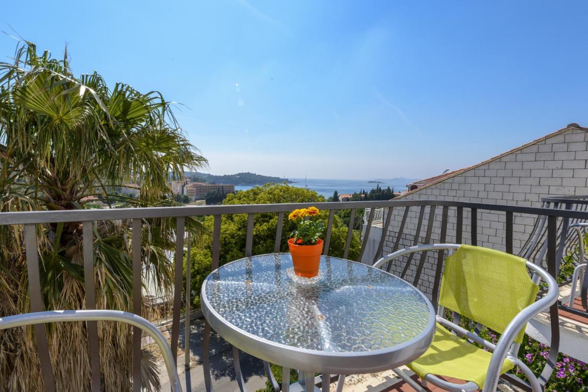 Cavtat Vacations - Guest House Villa Bellevue - Property Image 32