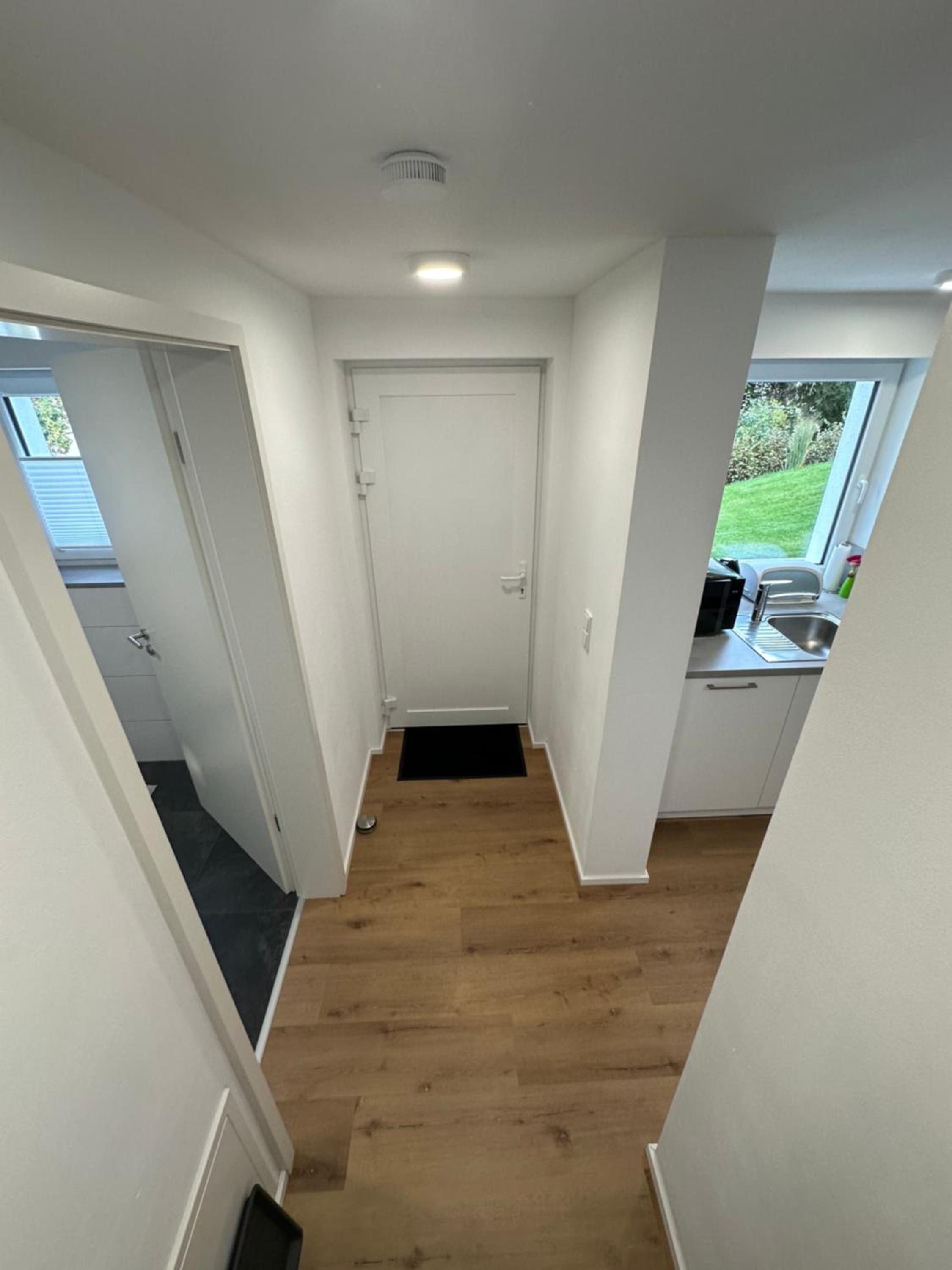 Modernes Apartment mit eigener Terrasse & Garten view 4