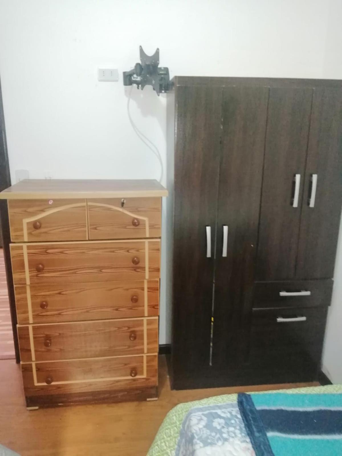 Casa equipada para 9 personas a 5 minutos del centro y la playa principal y 15 minutos de punta de lobos