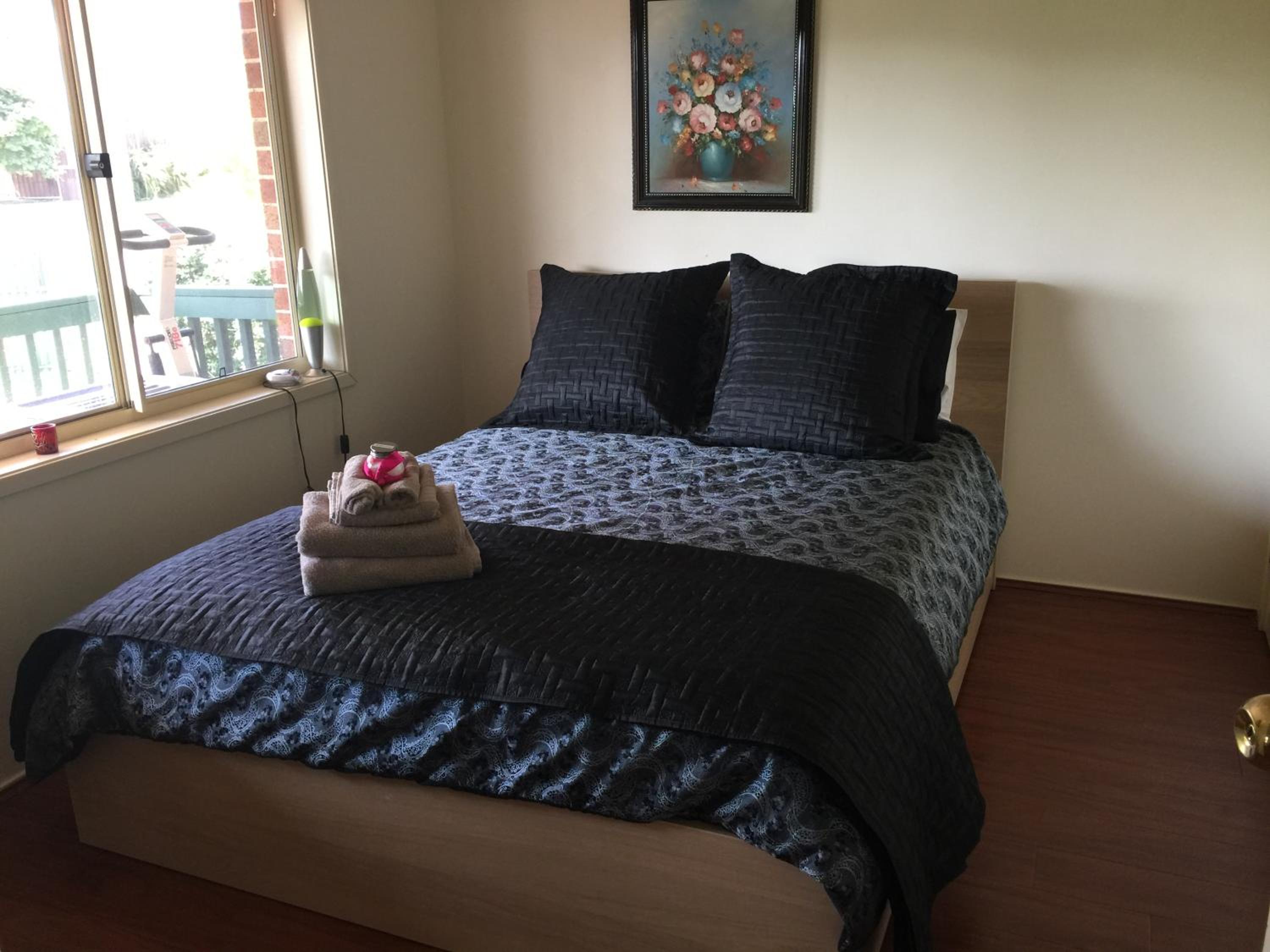 Wellness Stay in Private Home near beaches, rainforest and South Coast, 2 rooms booked separately