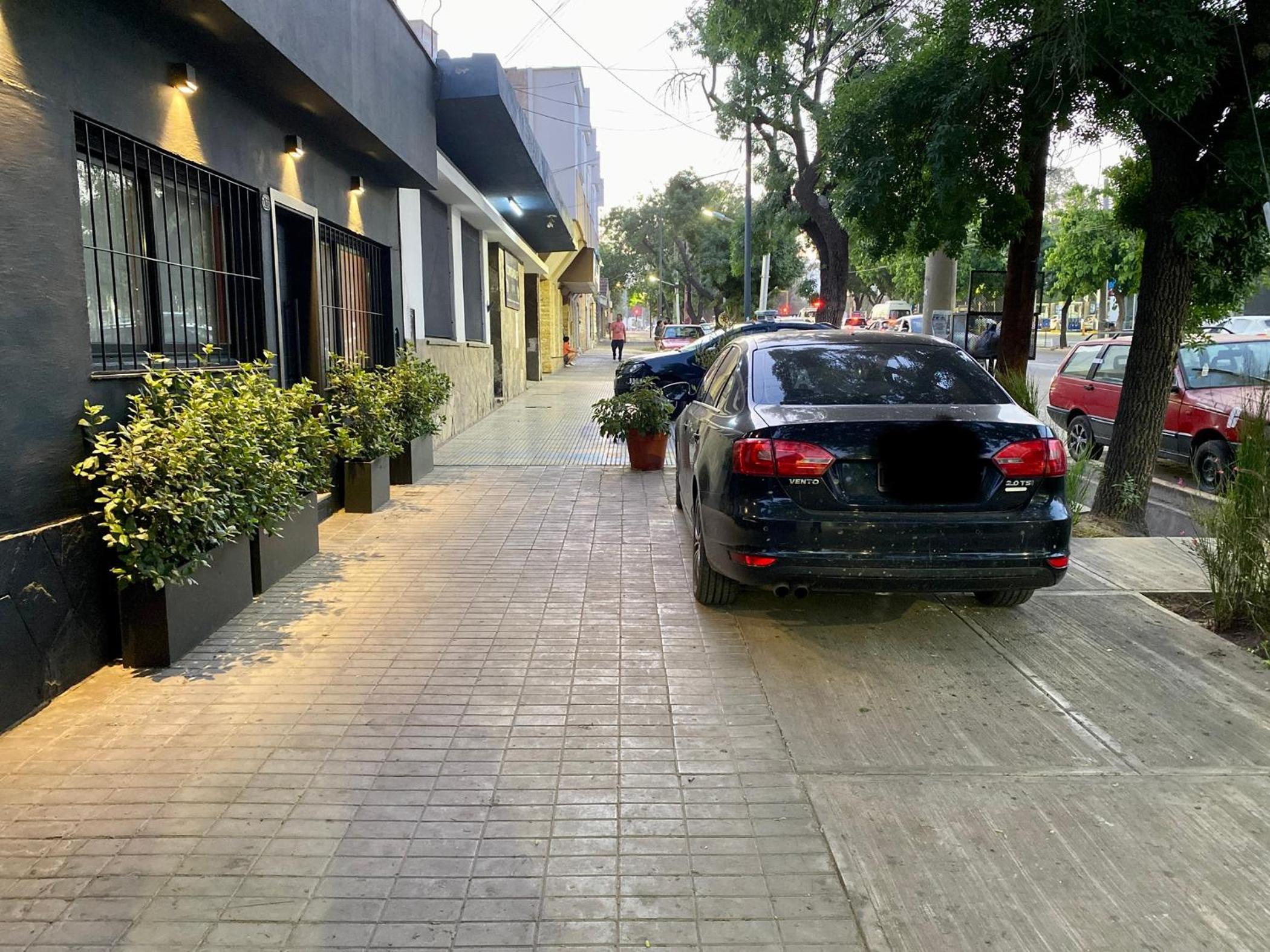 Casa Rafaela Mendoza parque y ciudad