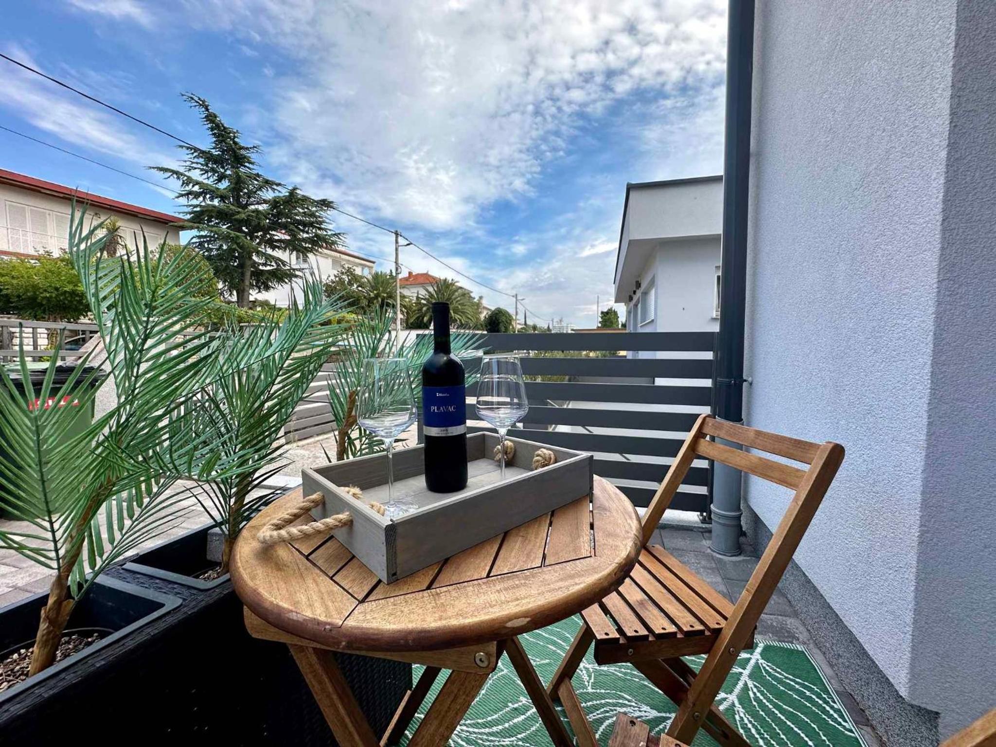 Apartments in Dramalj 45738 view 3