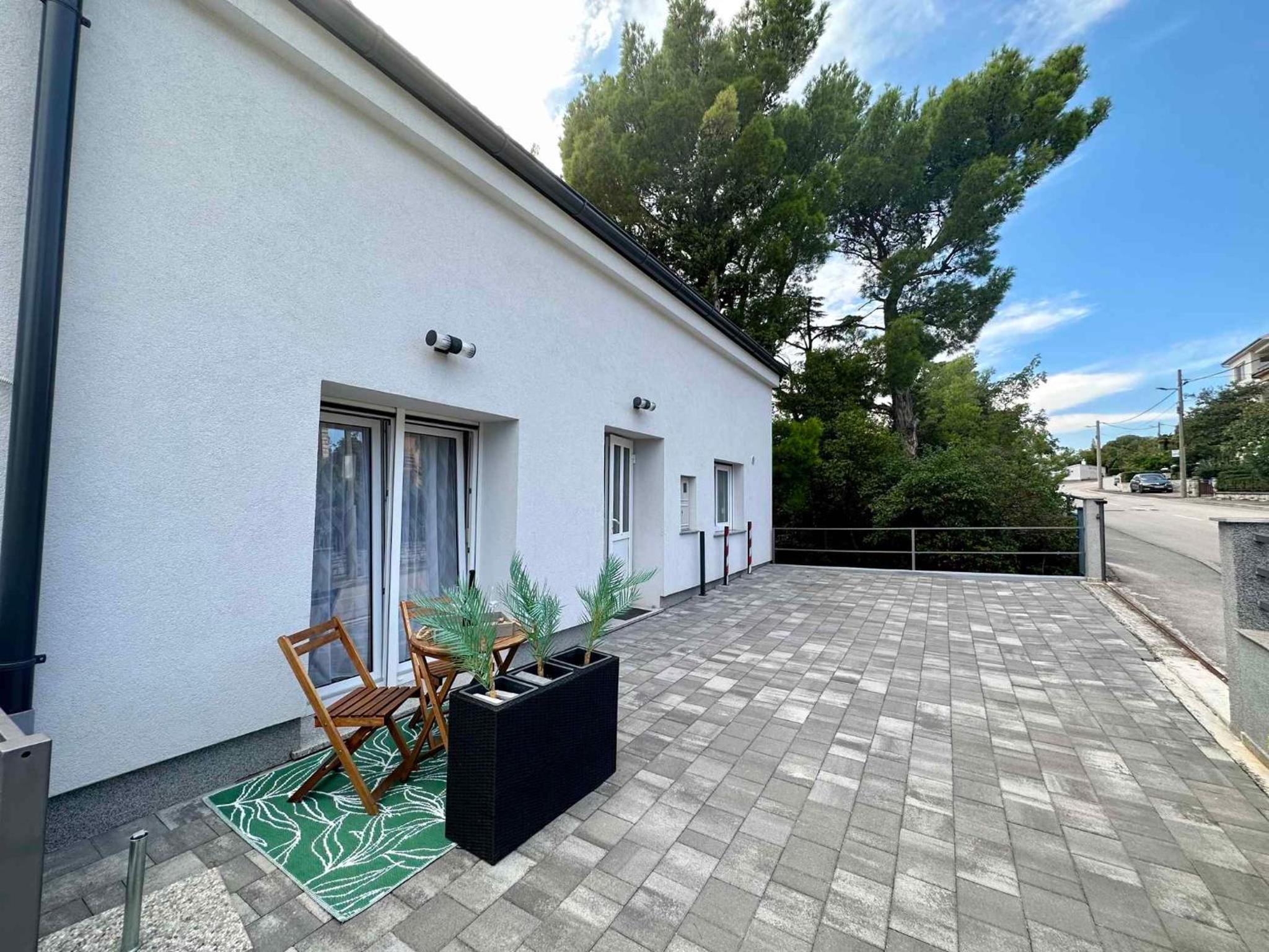 Apartments in Dramalj 45738 view 4