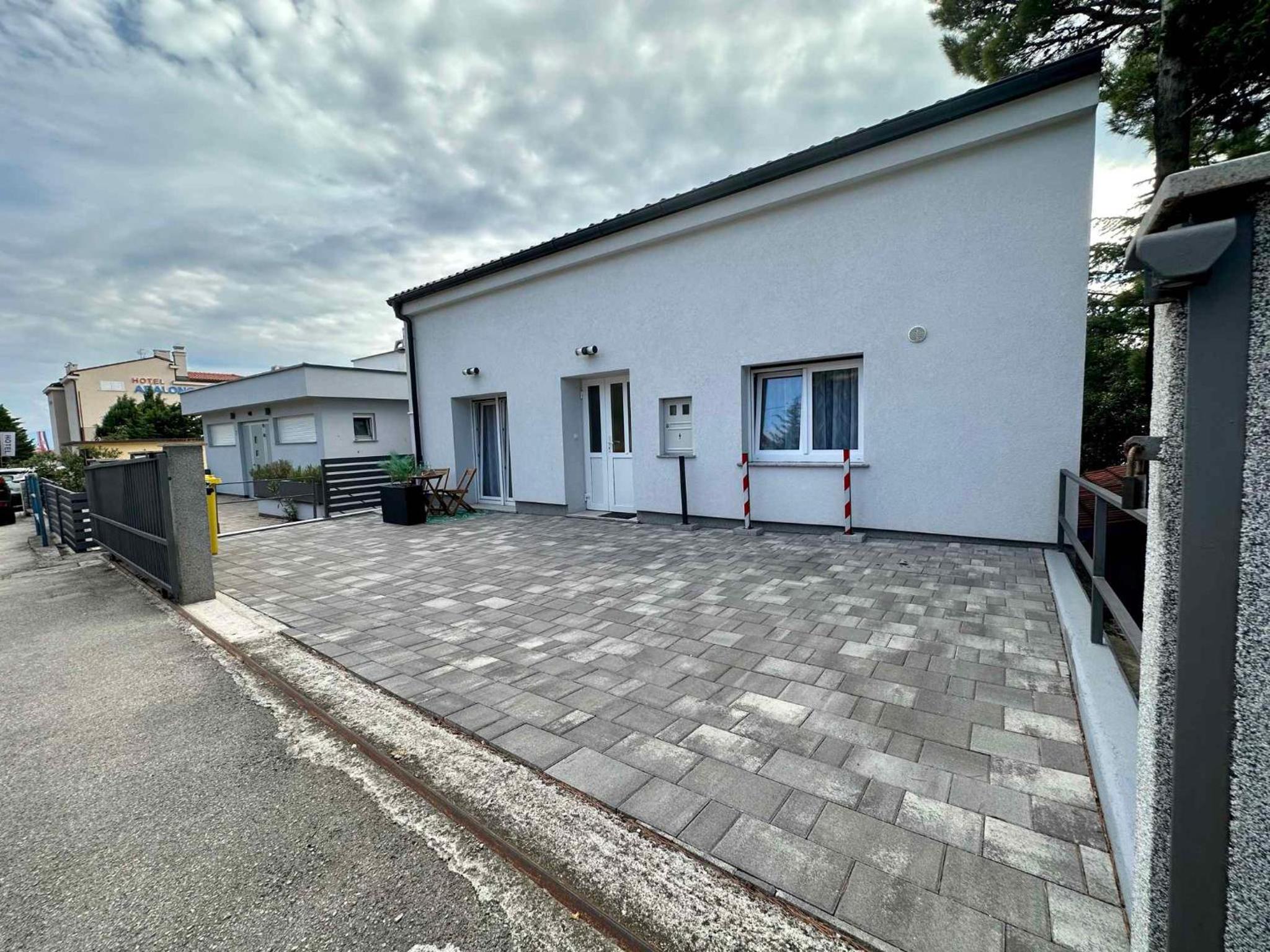 Apartments in Dramalj 45738 view 5